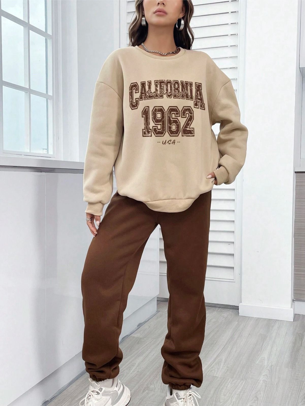 Coffee Brown Colour Women's Comfortable Co-Ord Set with Graphic Print