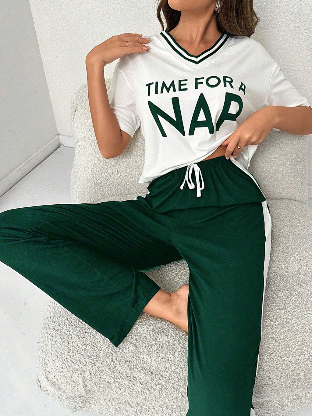 Everyday Ease and Comfortable Women's Tracksuit