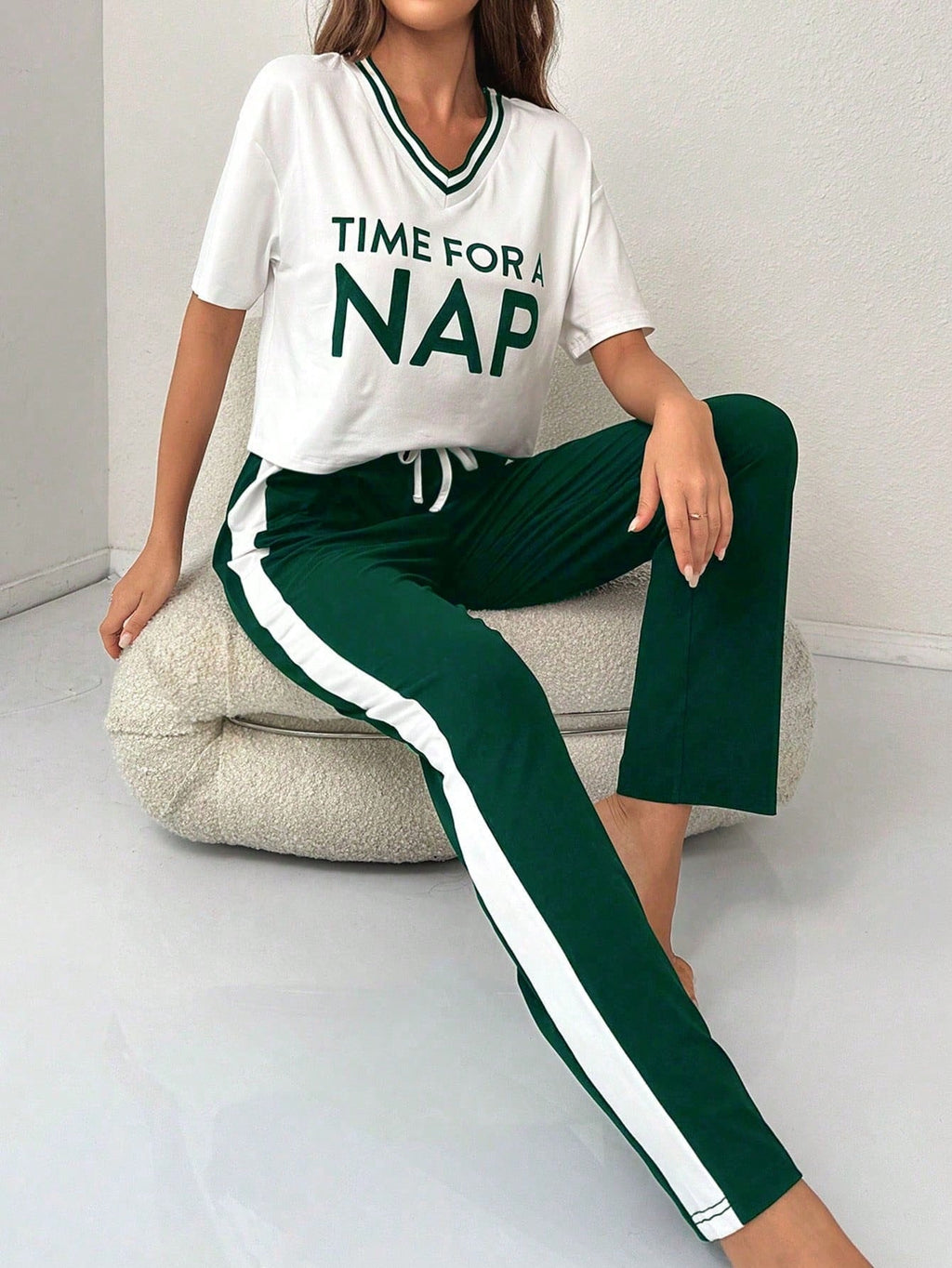 Everyday Ease and Comfortable Women's Tracksuit
