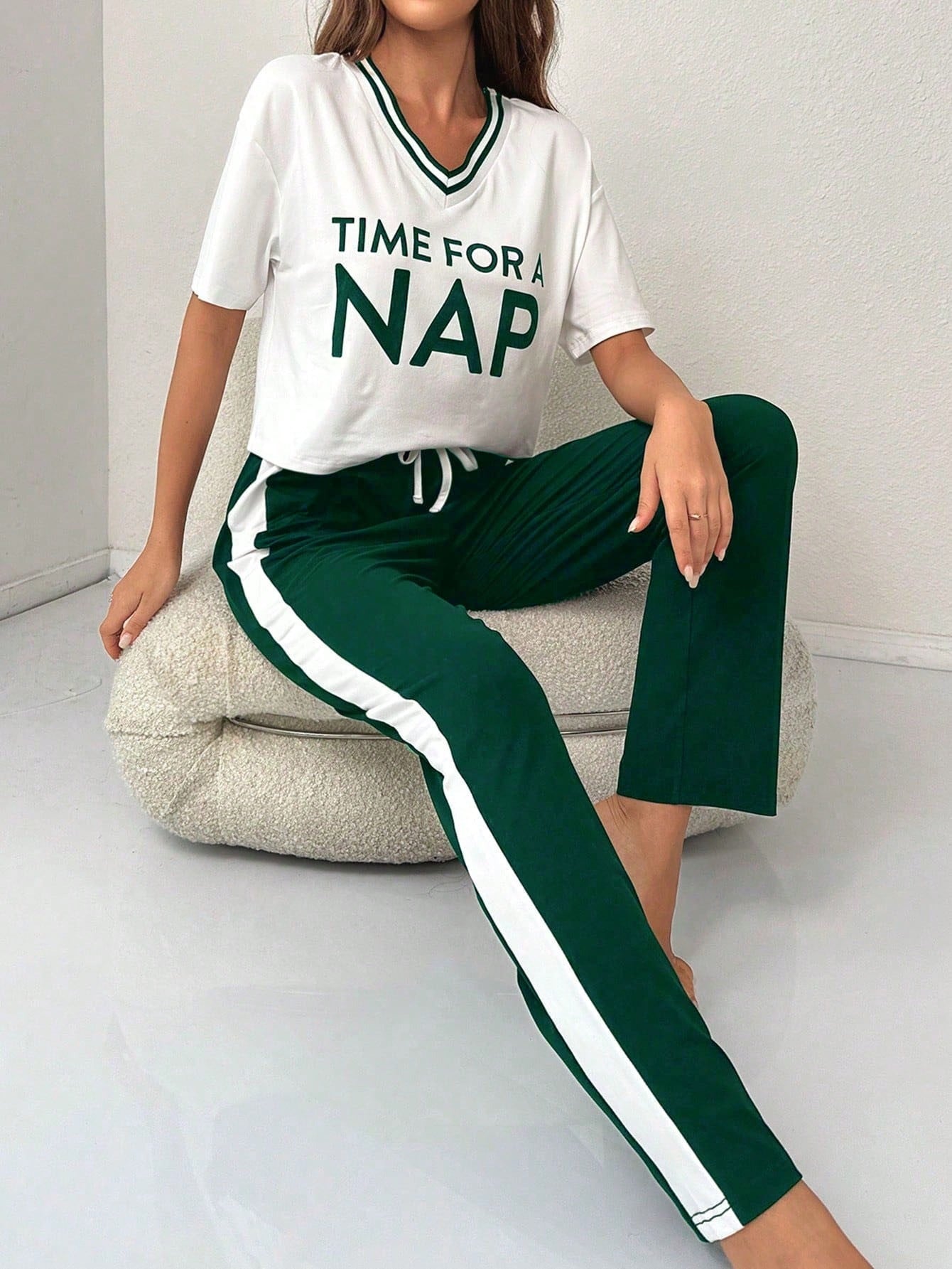Everyday Ease and Comfortable Women's Tracksuit
