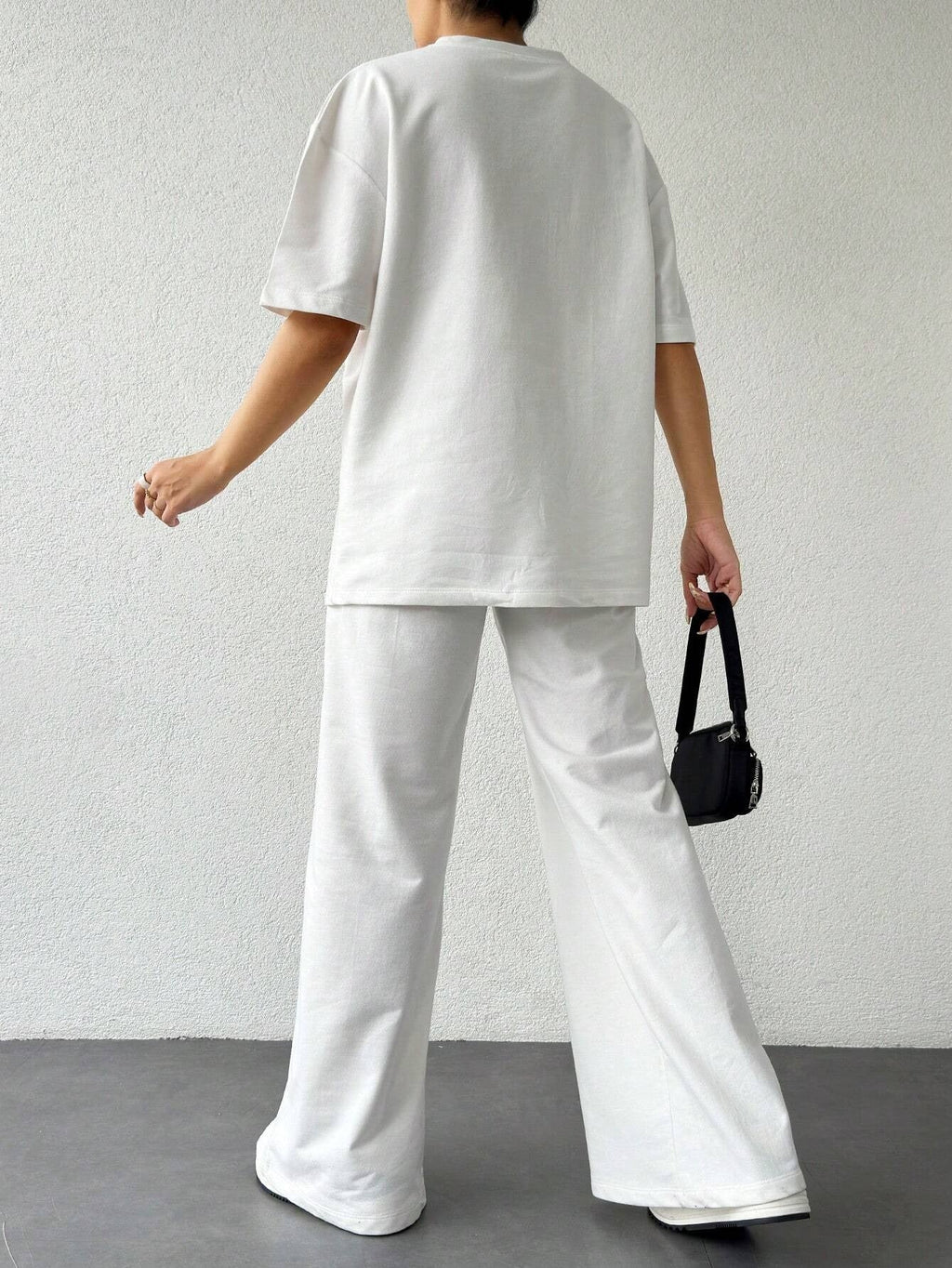 Snow White Colour Relaxed & Comfortable Women's Co-Ord Set