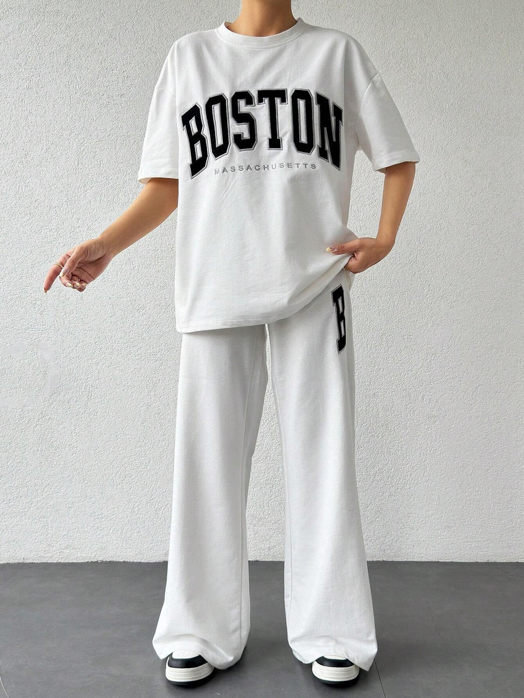 Snow White Colour Relaxed & Comfortable Women's Co-Ord Set