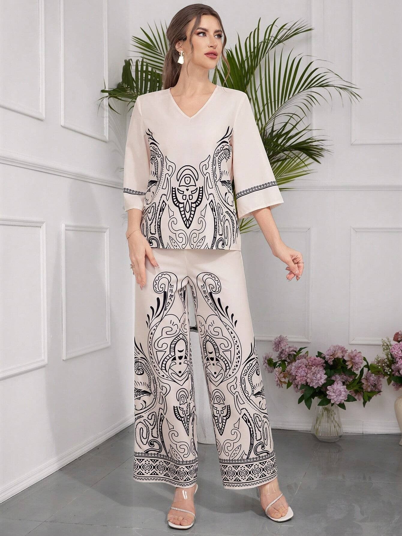 ARENIVA - Classi MultiColour Co-Ord Set With Floral Print
