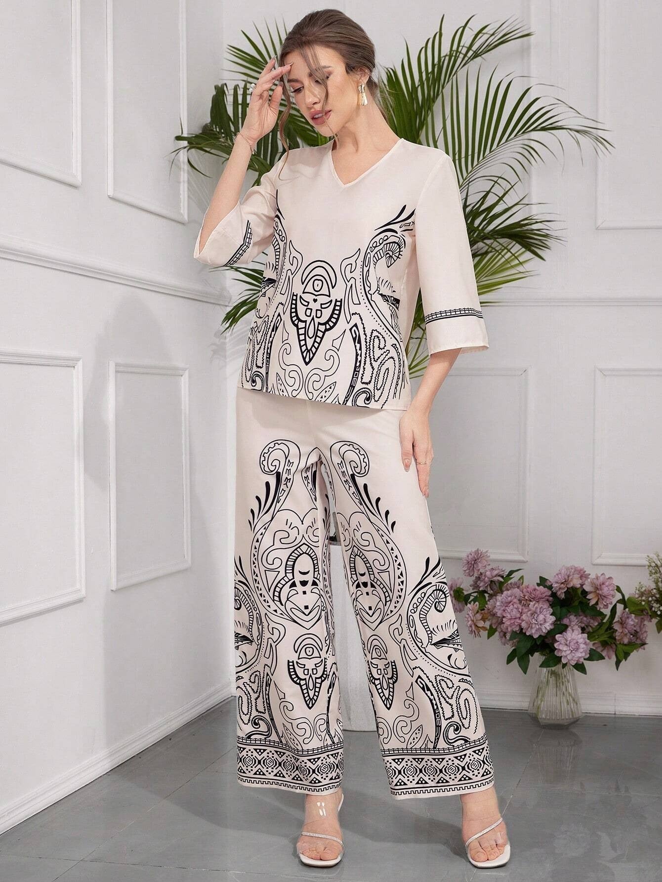 ARENIVA - Classi MultiColour Co-Ord Set With Floral Print