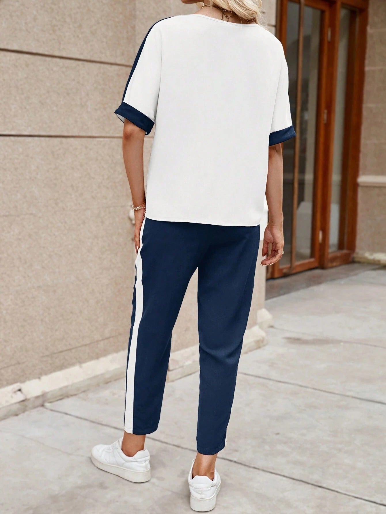 Classic & Comfort Women's Tracksuit