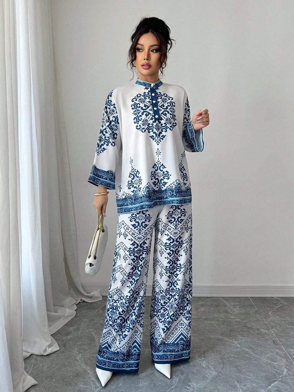 ARENIVA - Classi Women's Co-Ord Set With Floral Print