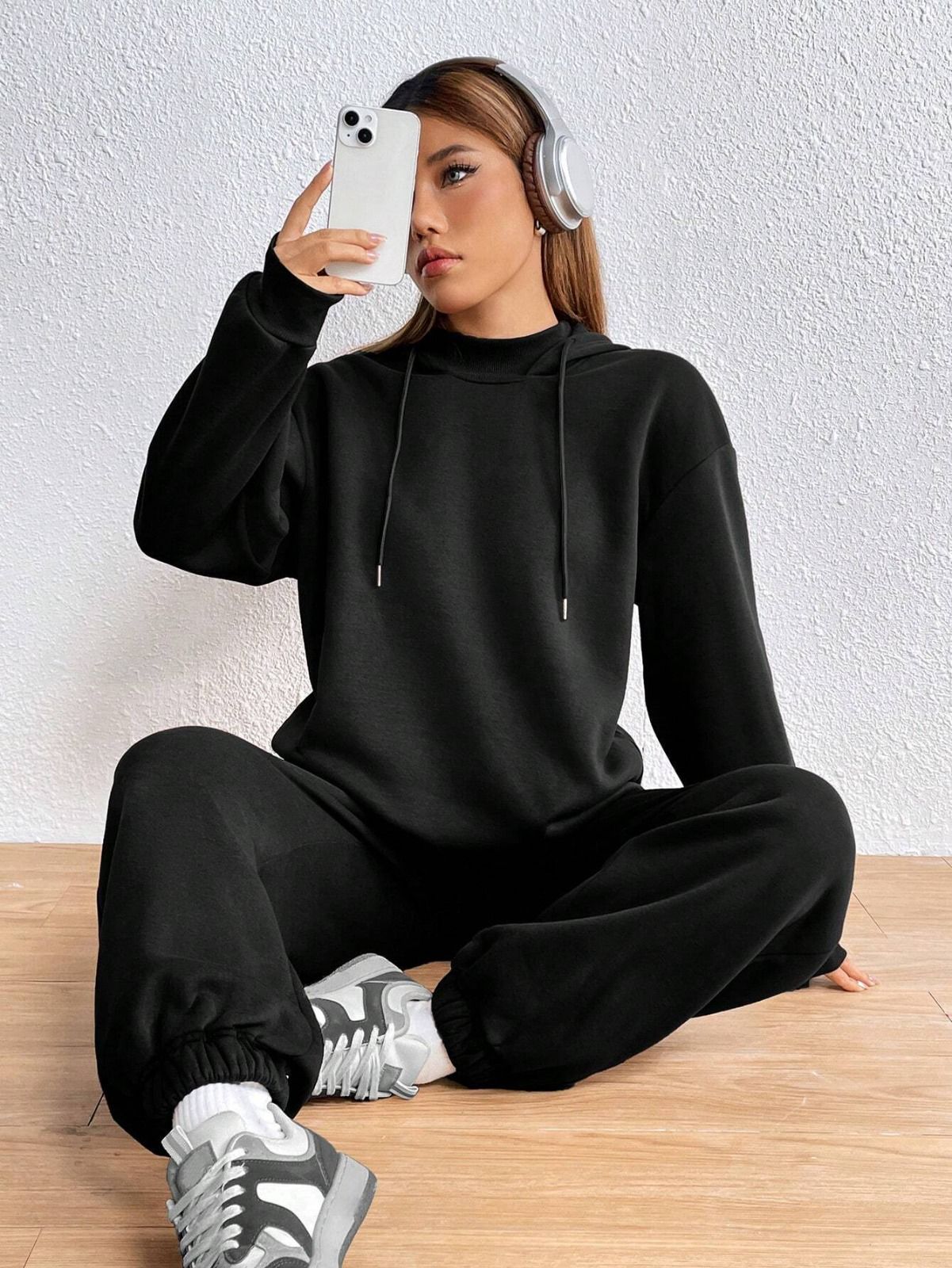 Deep Black Colour Women's Comfortable Hoodie Co-Ord Set