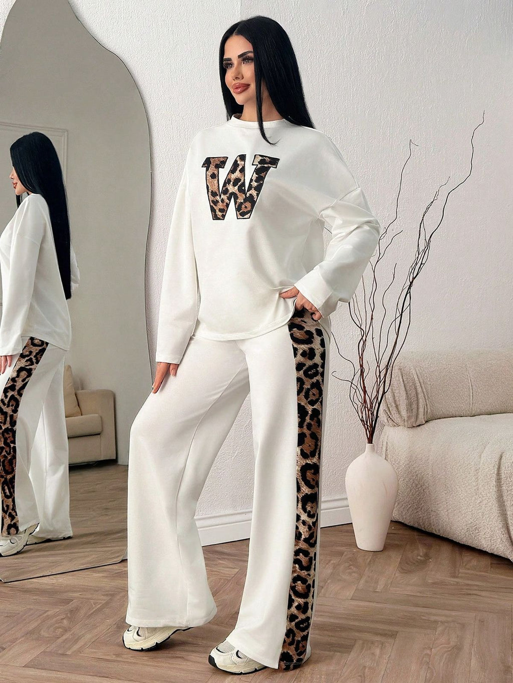 Paper White Colour Women's Co-Ord Set with Leopard Print