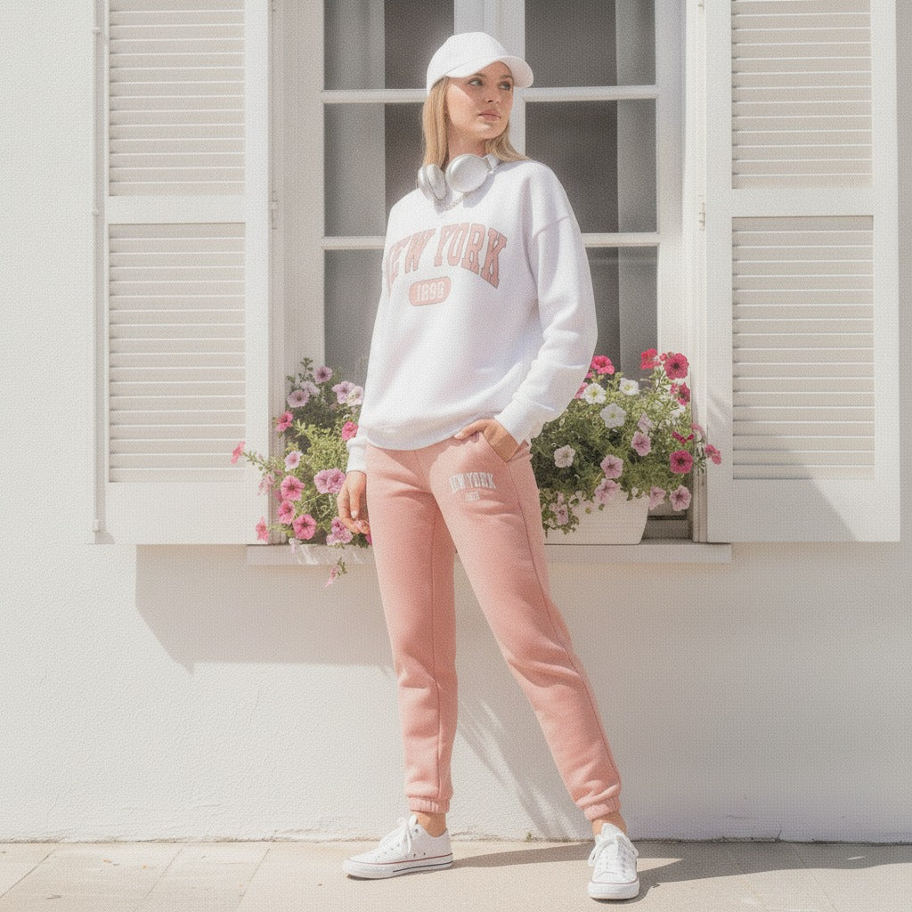 New York Graphic Women's Comfortable Co-Ord Set