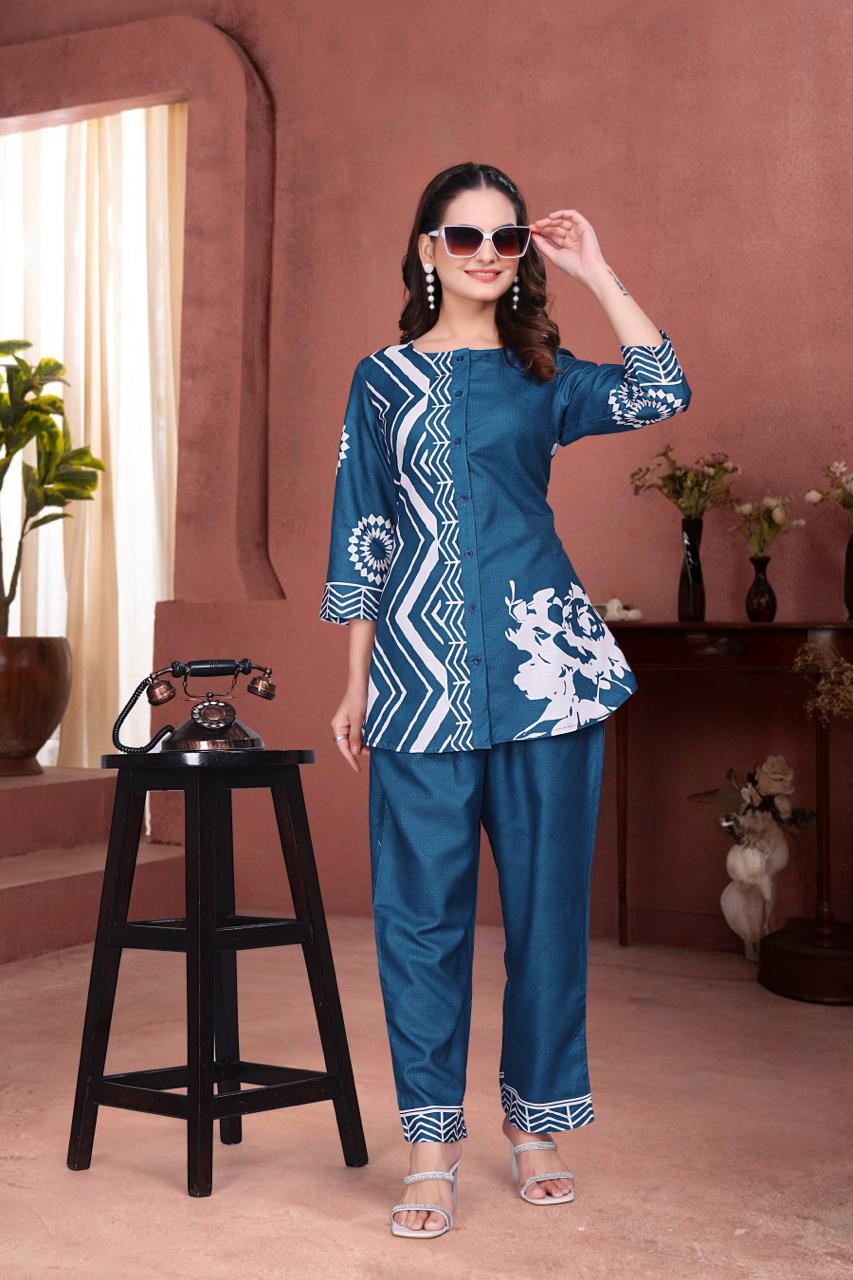 ARENIVA - Dark Blue Colour Women's Comfortable Co-Ord Set