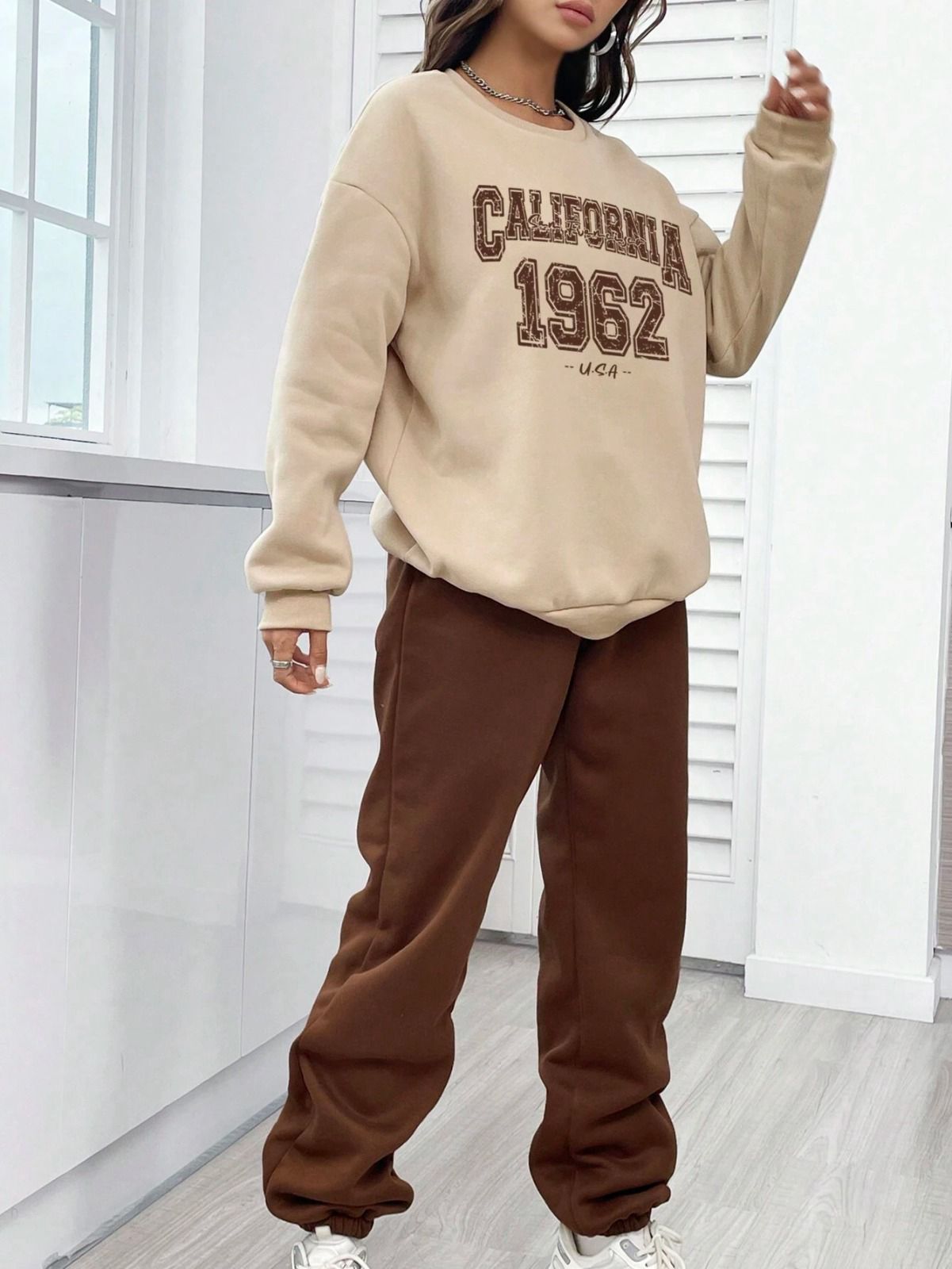 Coffee Brown Colour Women's Comfortable Co-Ord Set with Graphic Print