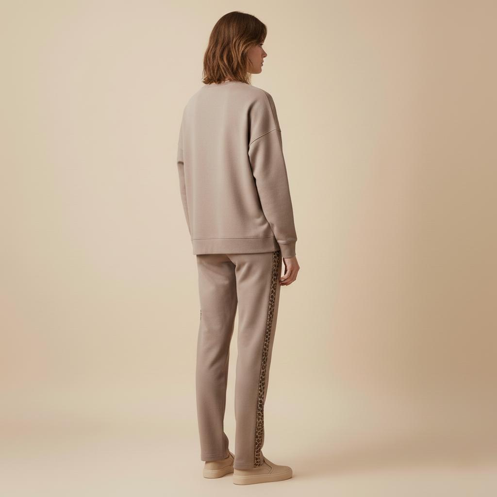 Beige Colour Women's Co-Ord Set with Leapord Print