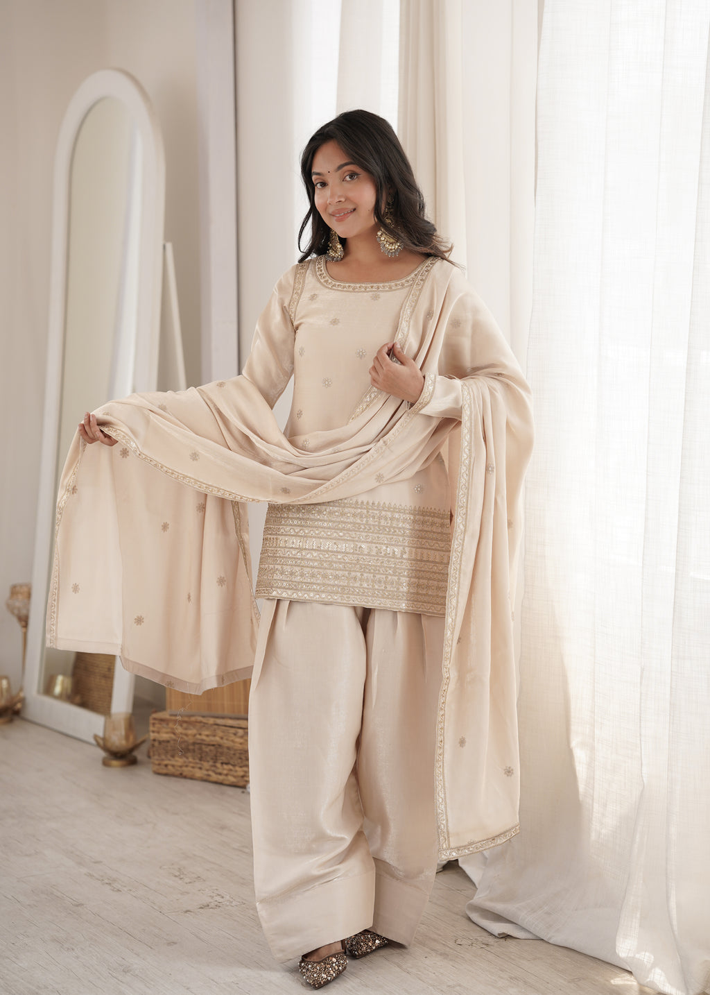 ARENIVA Ivory Embroidered Roman Silk Chanderi Kurta Set with Palazzo & Dupatta