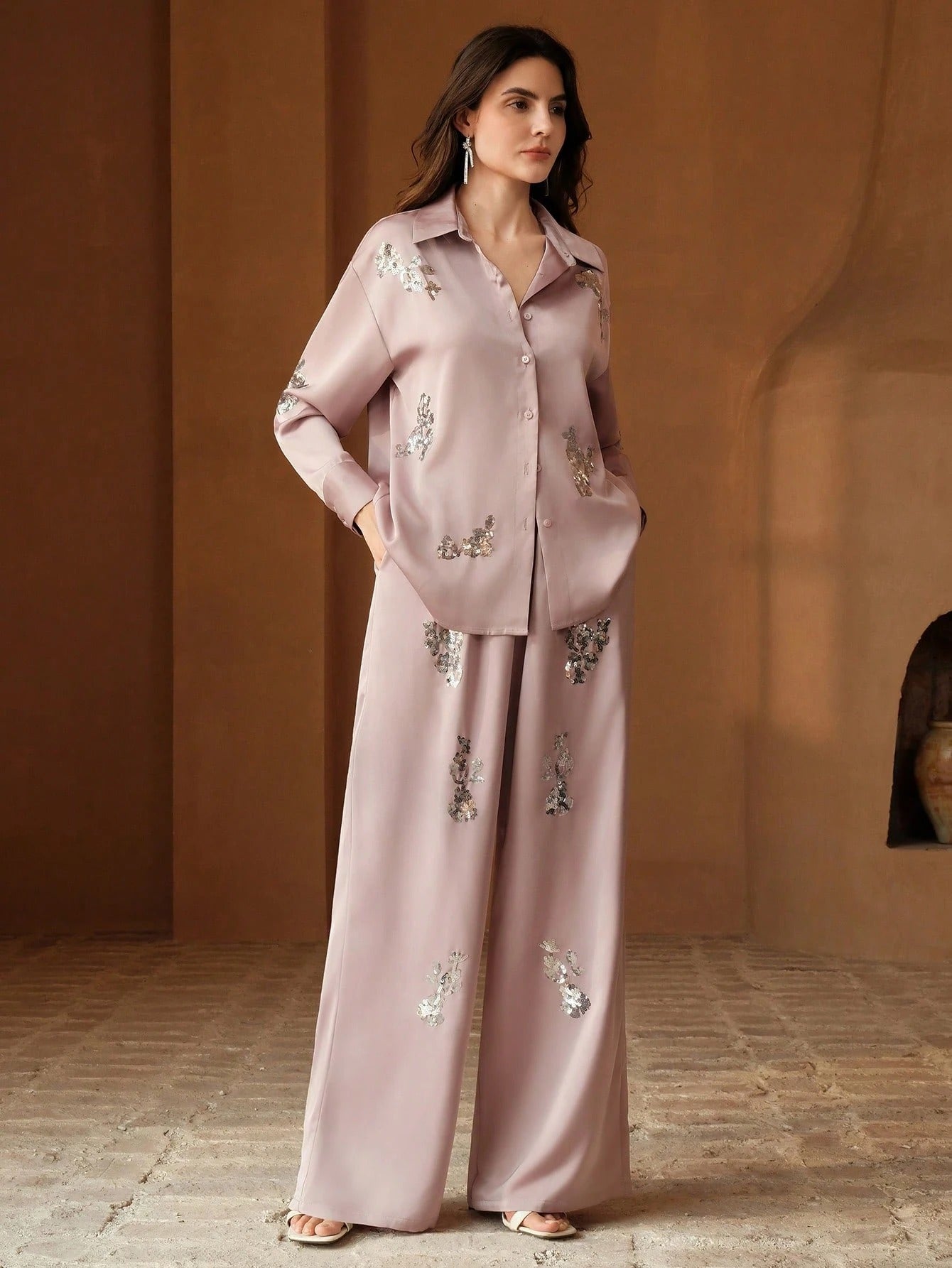 Classi Baby Pink Colour Comfortable Women's Co-Ord Set with Floral Print