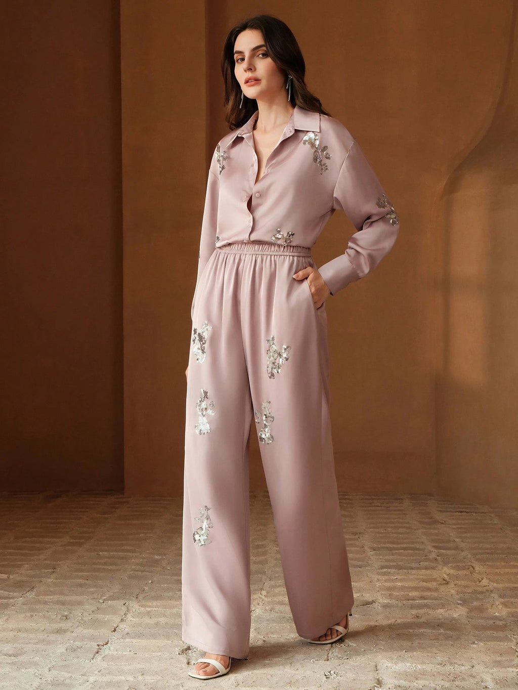 Classi Baby Pink Colour Comfortable Women's Co-Ord Set with Floral Print