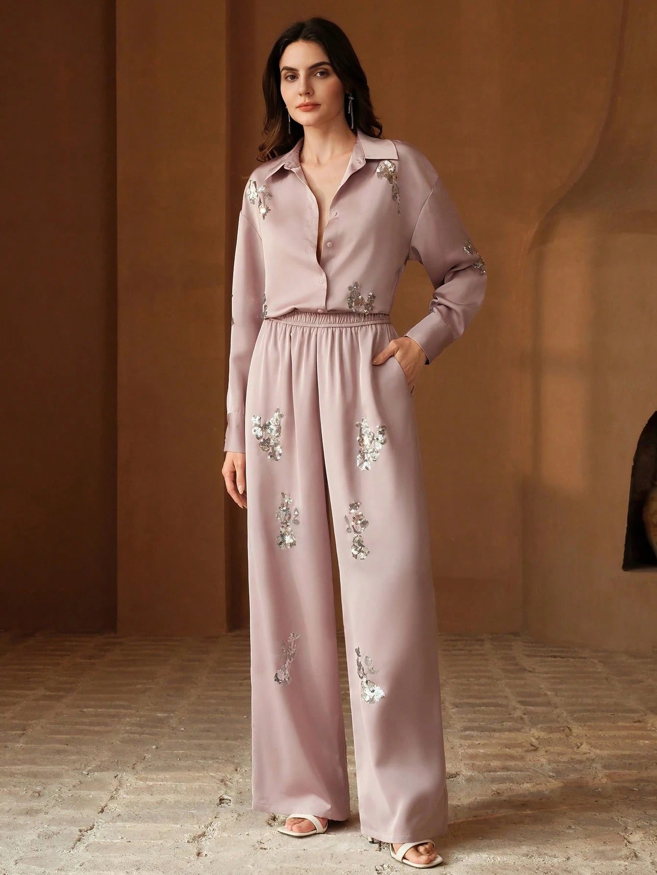 Classi Baby Pink Colour Comfortable Women's Co-Ord Set with Floral Print