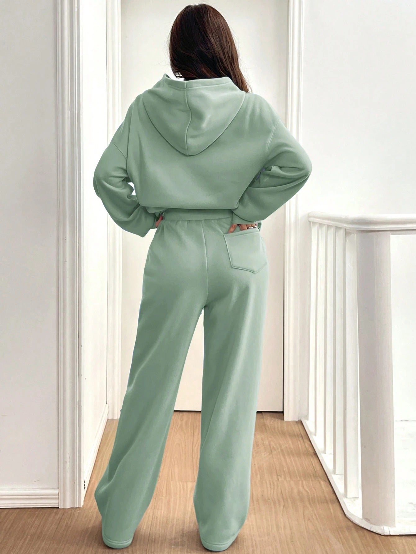 ARENIVA - Mint Green Colour Women's Comfortable Co-Ord Set