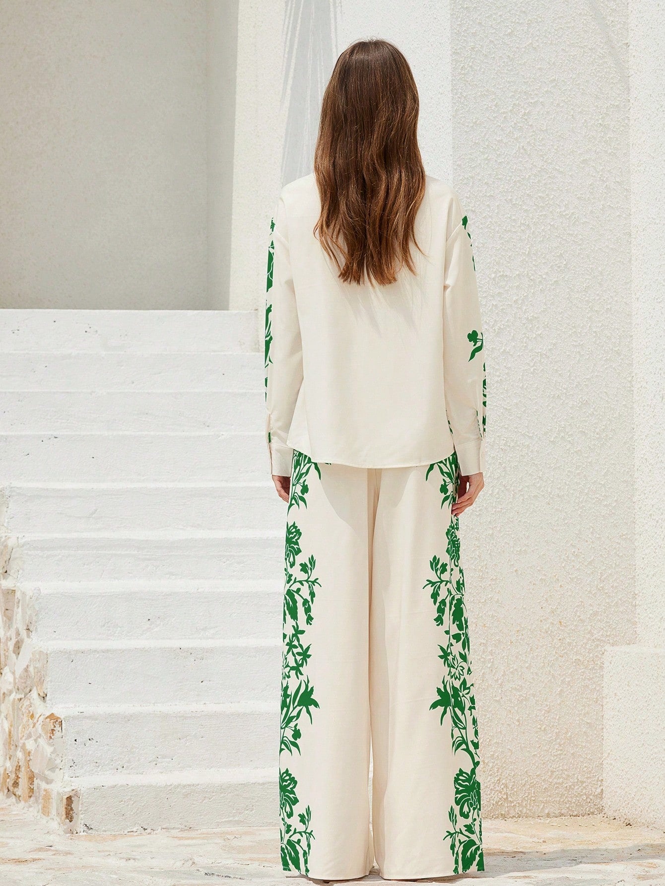 ARENIVA - Cloud White Colour Classi Printed Co-Ord Set