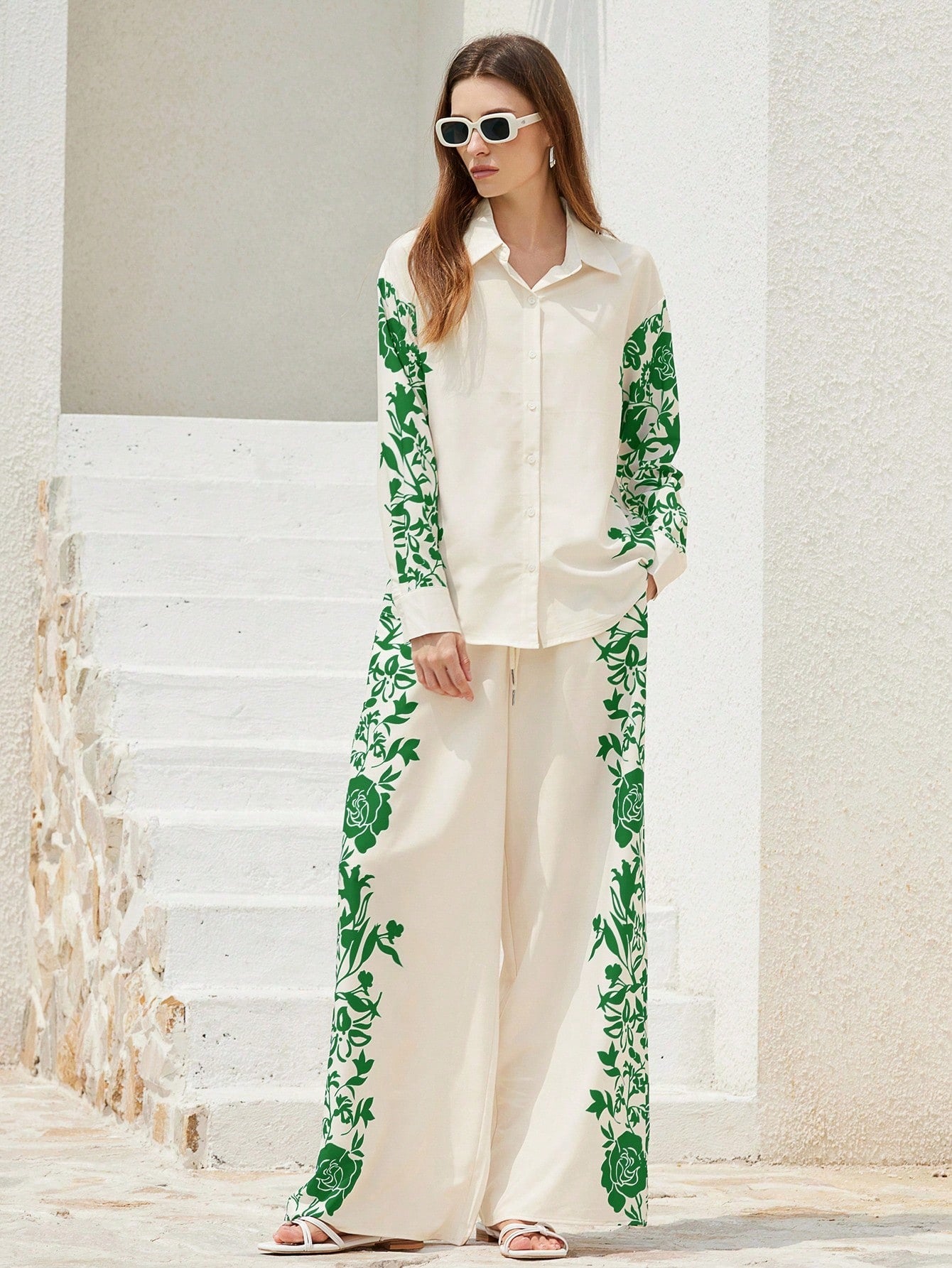 ARENIVA - Cloud White Colour Classi Printed Co-Ord Set