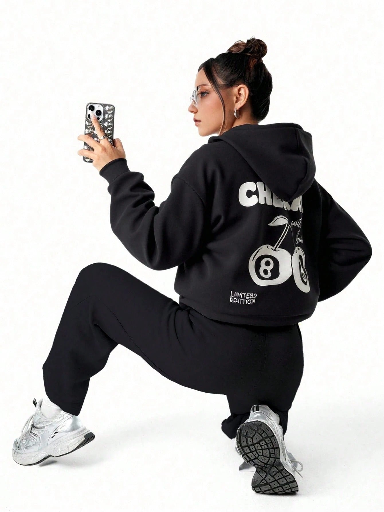 Black Colour Women's Comfortable Co-Ord Set with Graphic Print