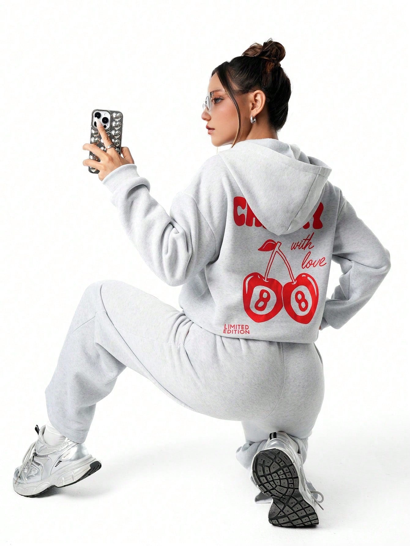 Grey Colour Women's Comfortable Co-Ord Set with Graphic Print