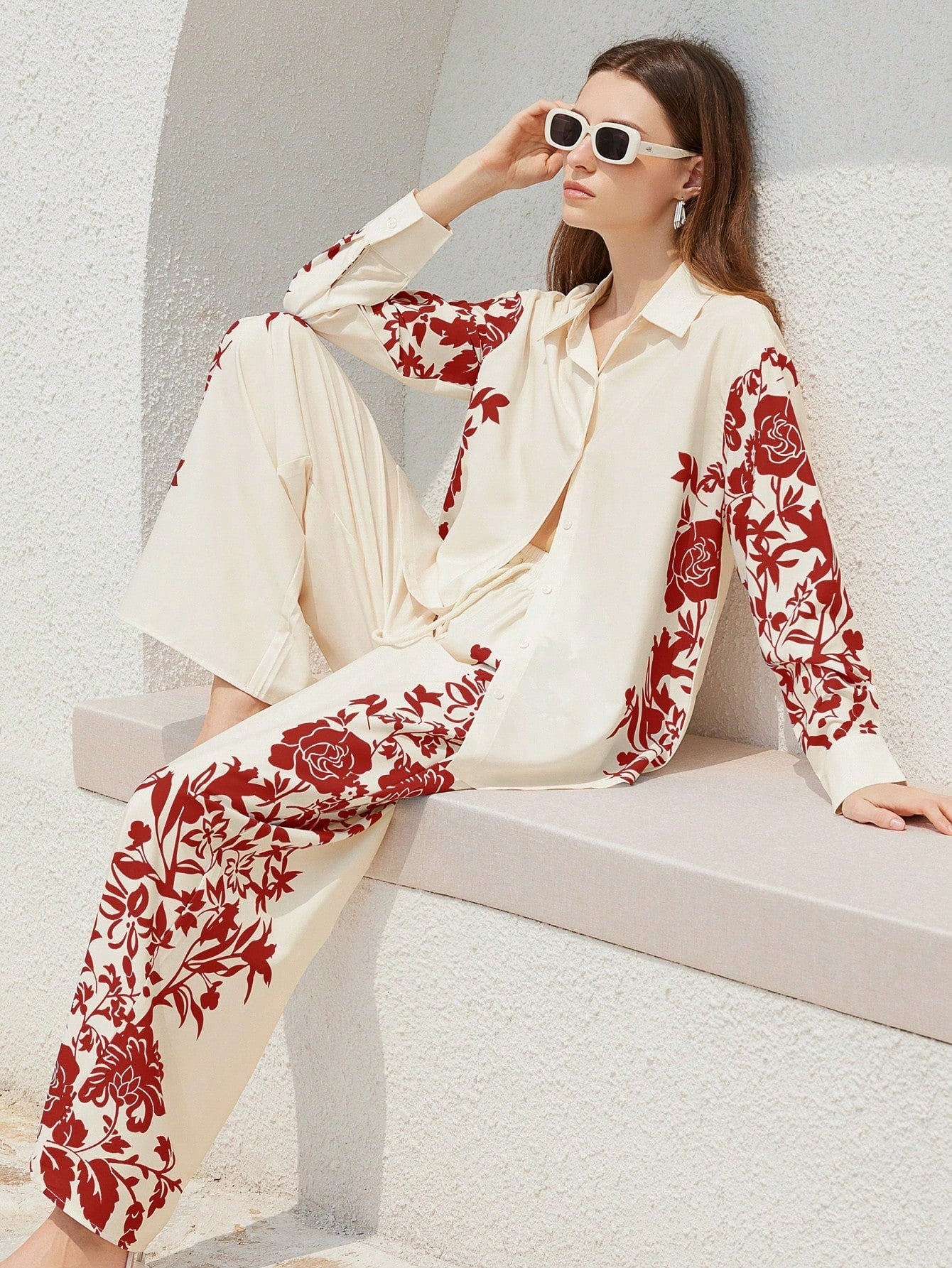 ARENIVA - Cloud White Colour Classi Printed Co-Ord Set