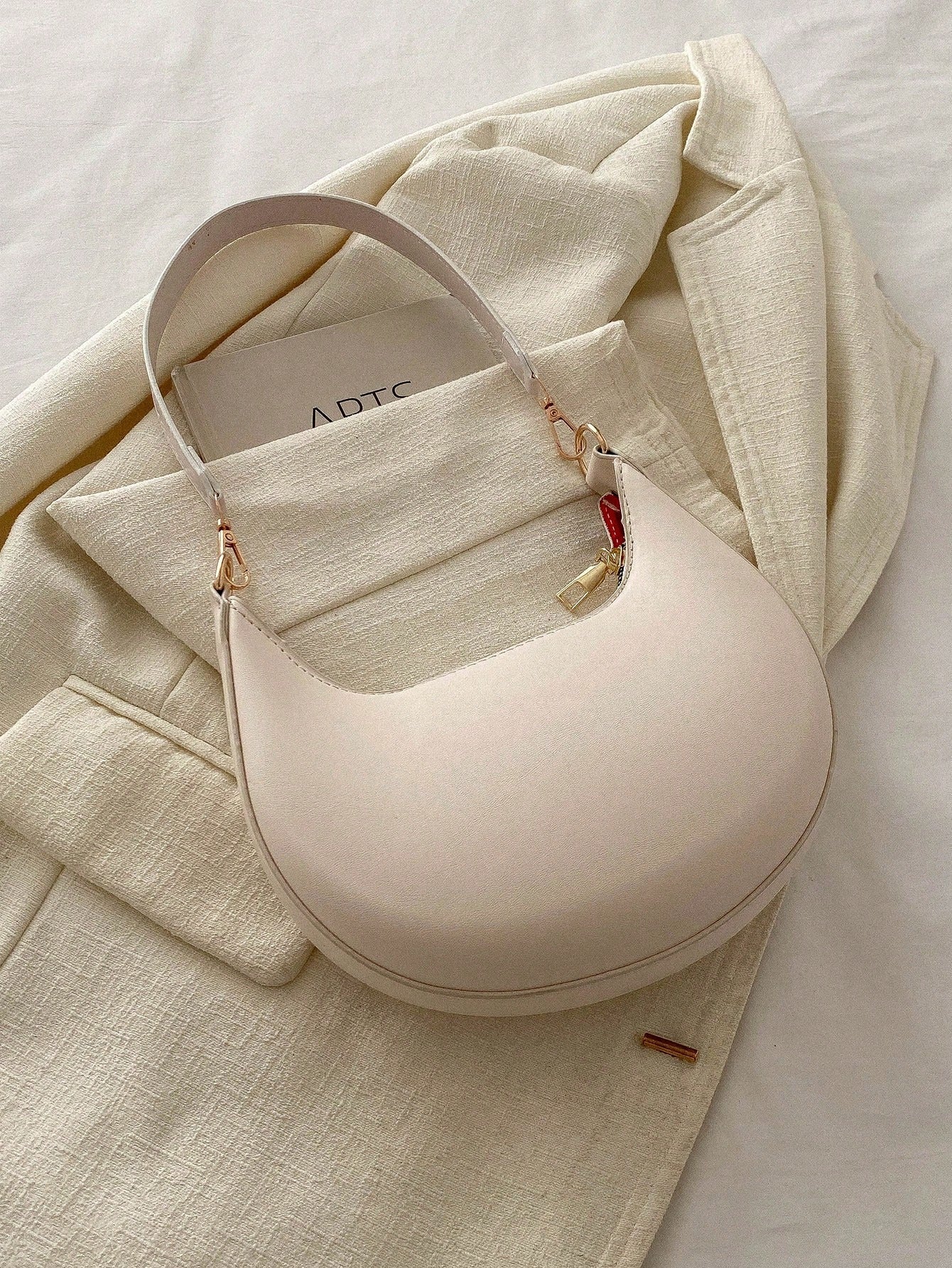 Crescent-Shaped Women's Shoulder Bag