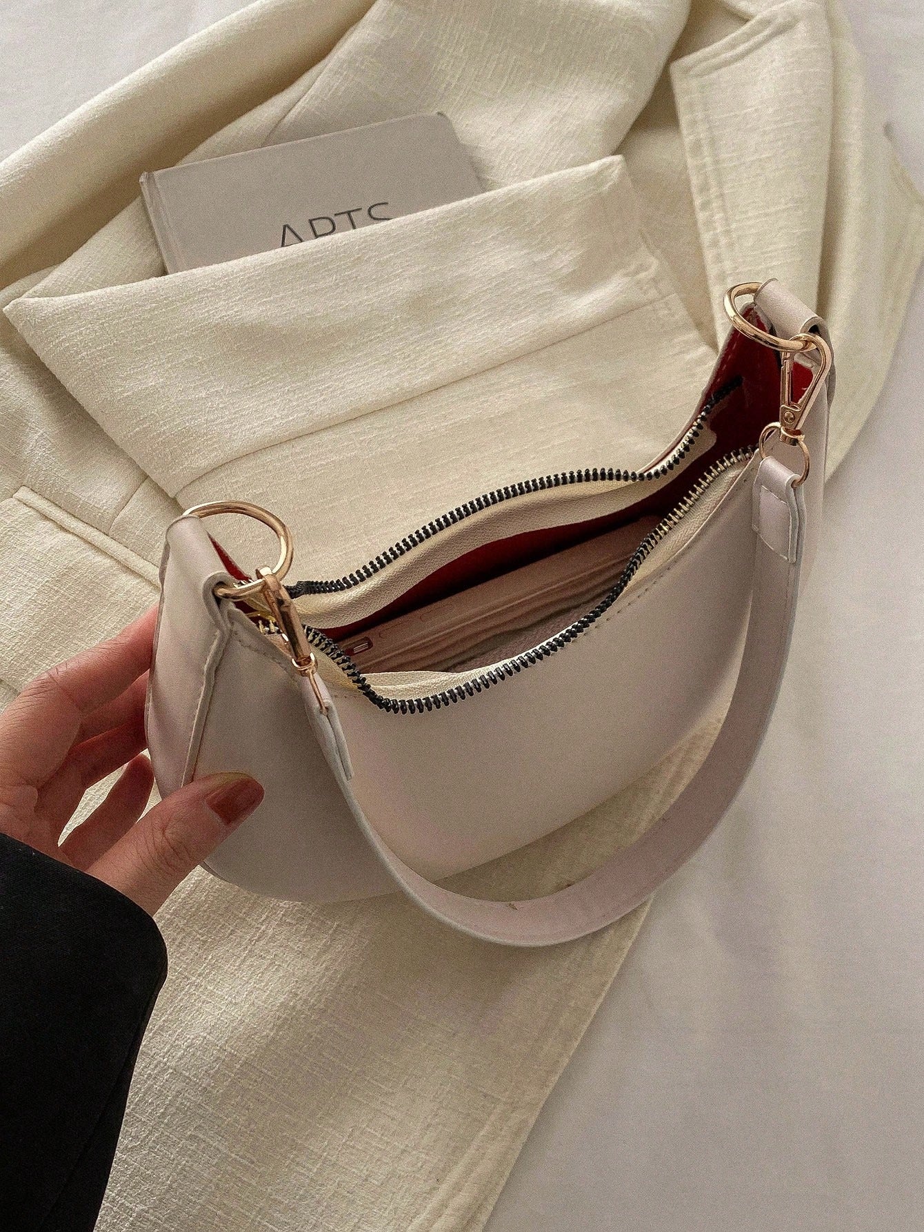 Crescent-Shaped Women's Shoulder Bag