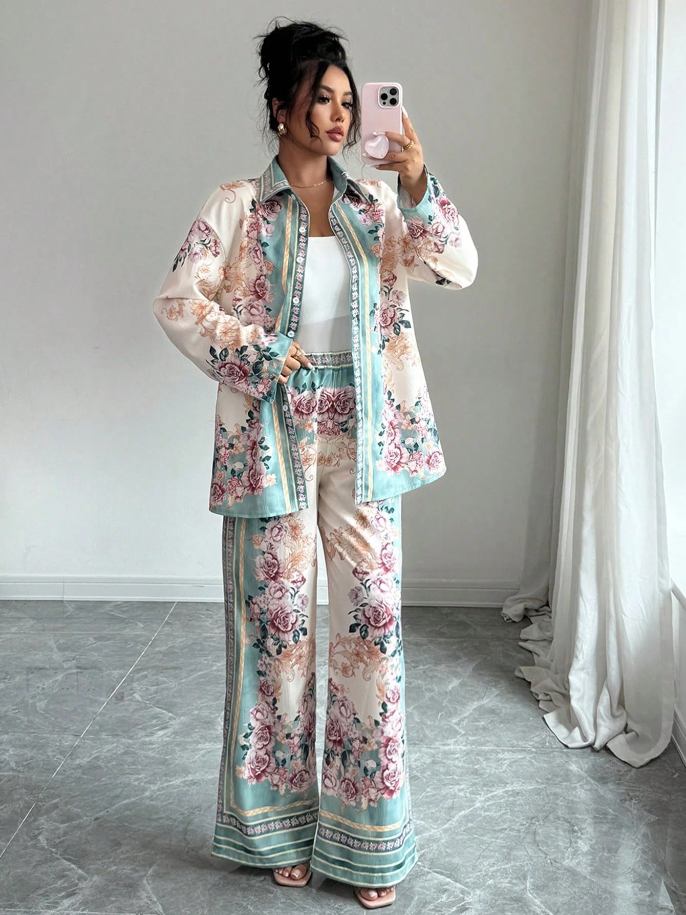 ARENIVA - Mint Green & White Colour Floral Women's Co-Ord Set