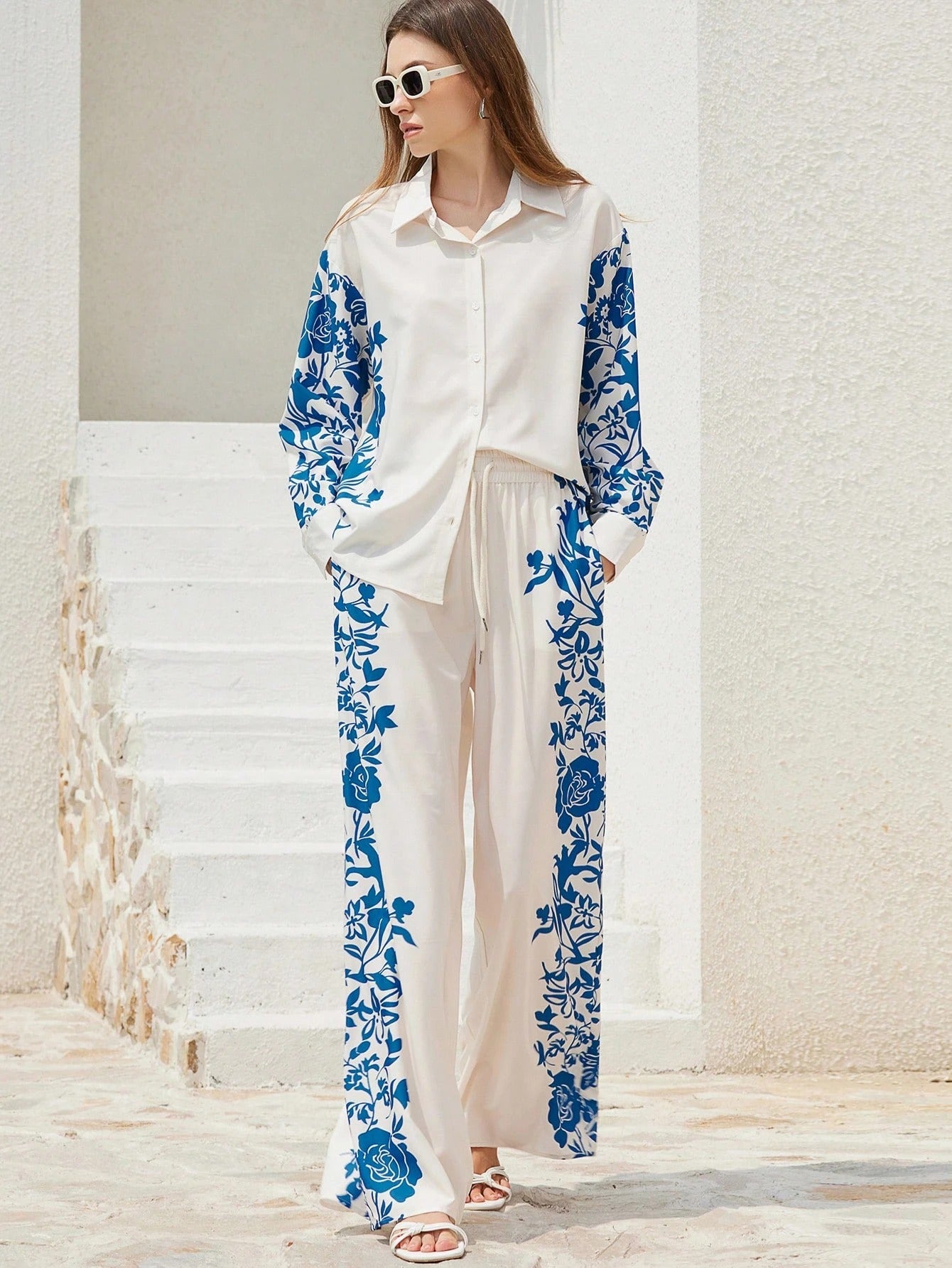 ARENIVA - Off White Colour Classi Printed Co-Ord Set