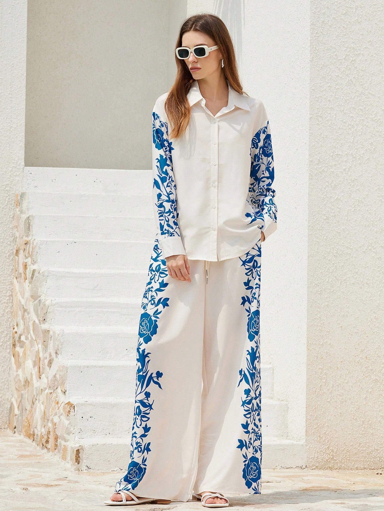 ARENIVA - Off White Colour Classi Printed Co-Ord Set