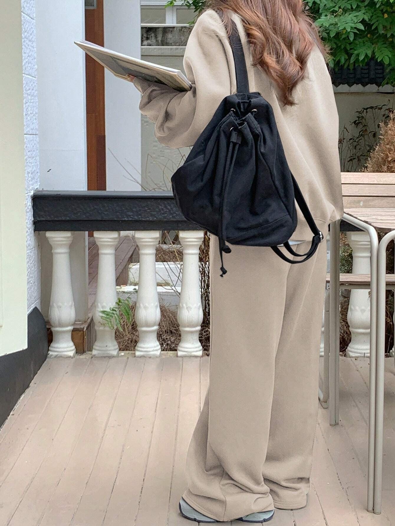 Women's Oversized Graphic Sweatshirt and Wide-Leg Pants Co-ord Set
