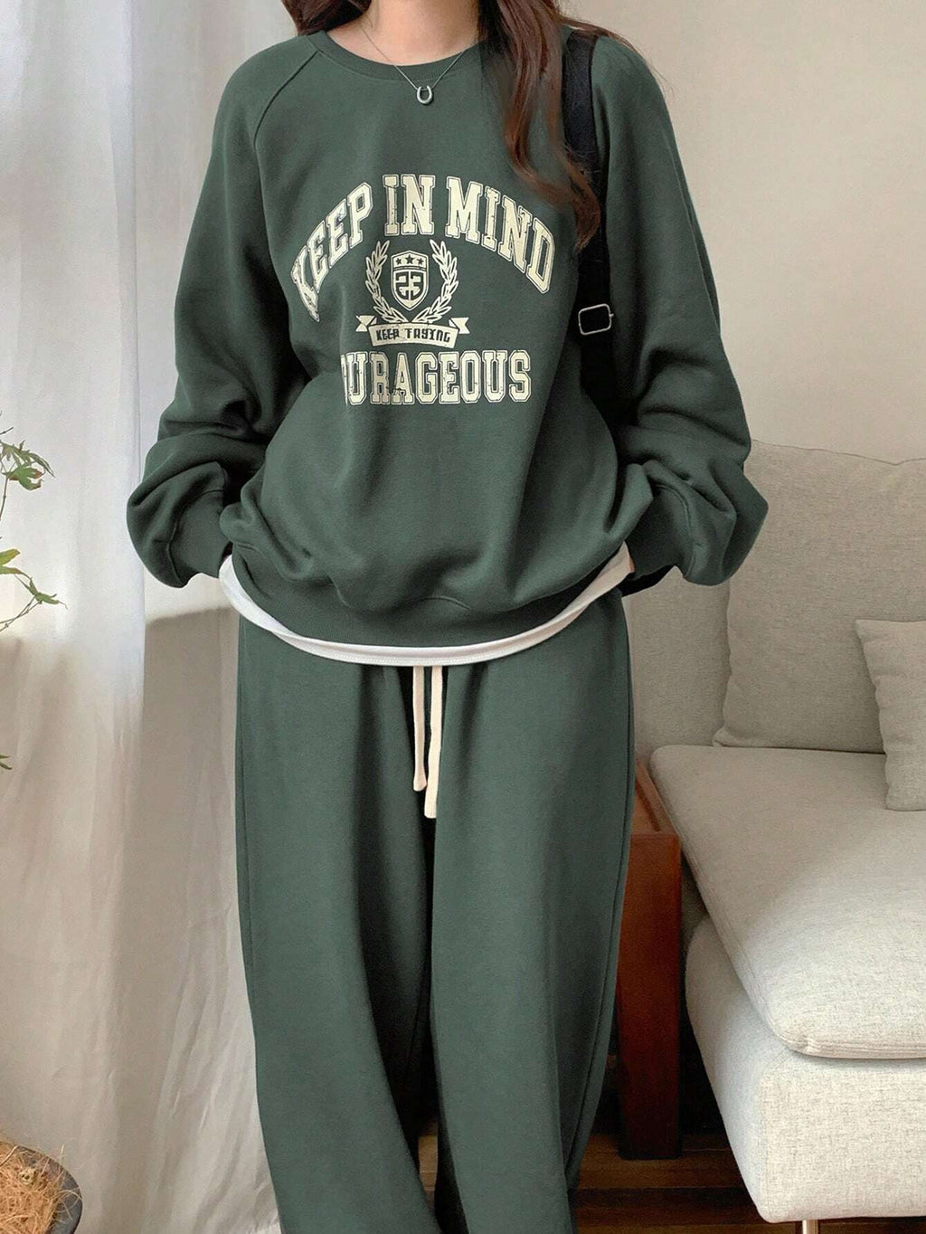 Women’s Oversized Printed Sweatshirt & Jogger Co-Ord Set – Dark Green