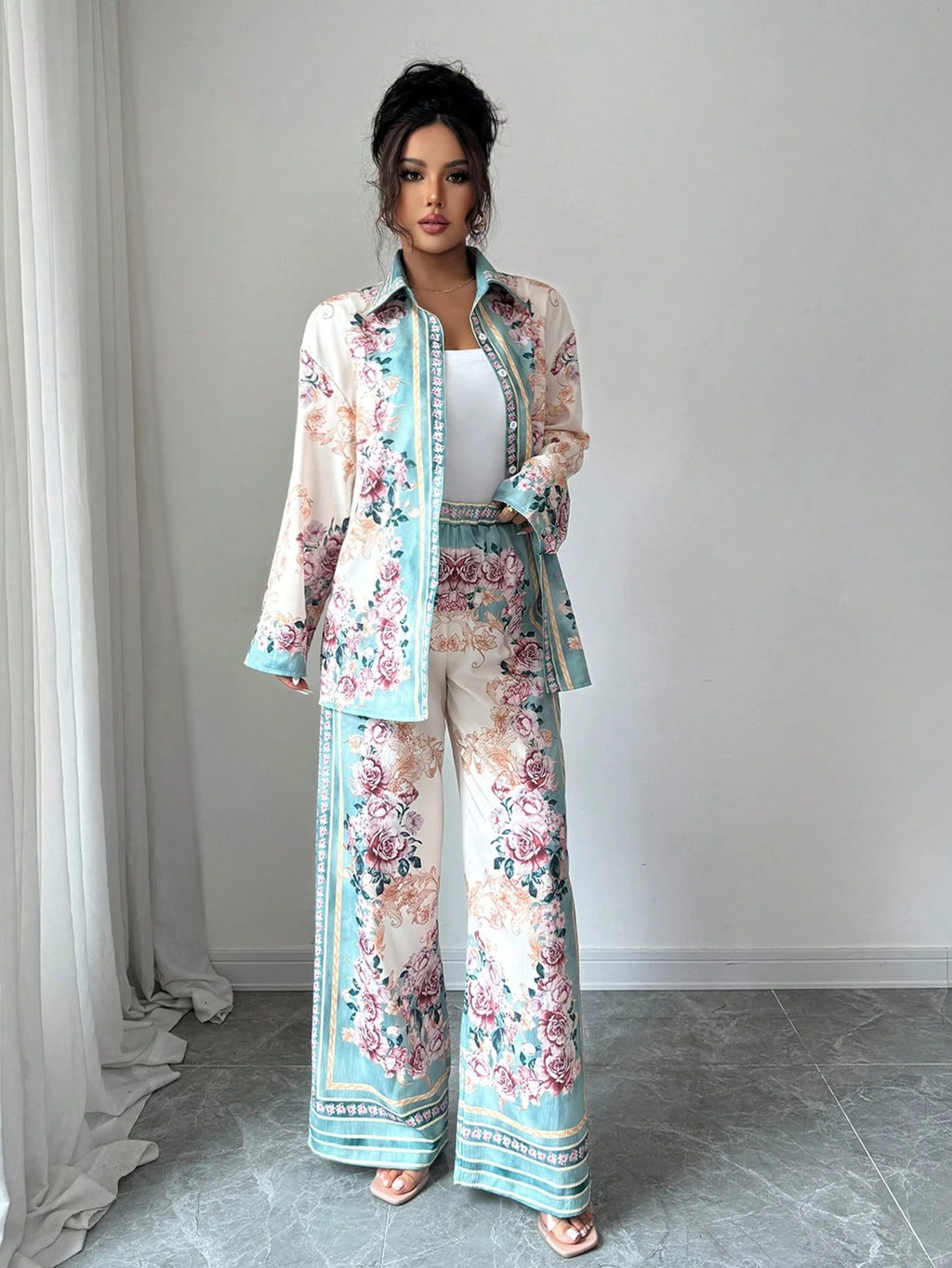ARENIVA - Mint Green & White Colour Floral Women's Co-Ord Set