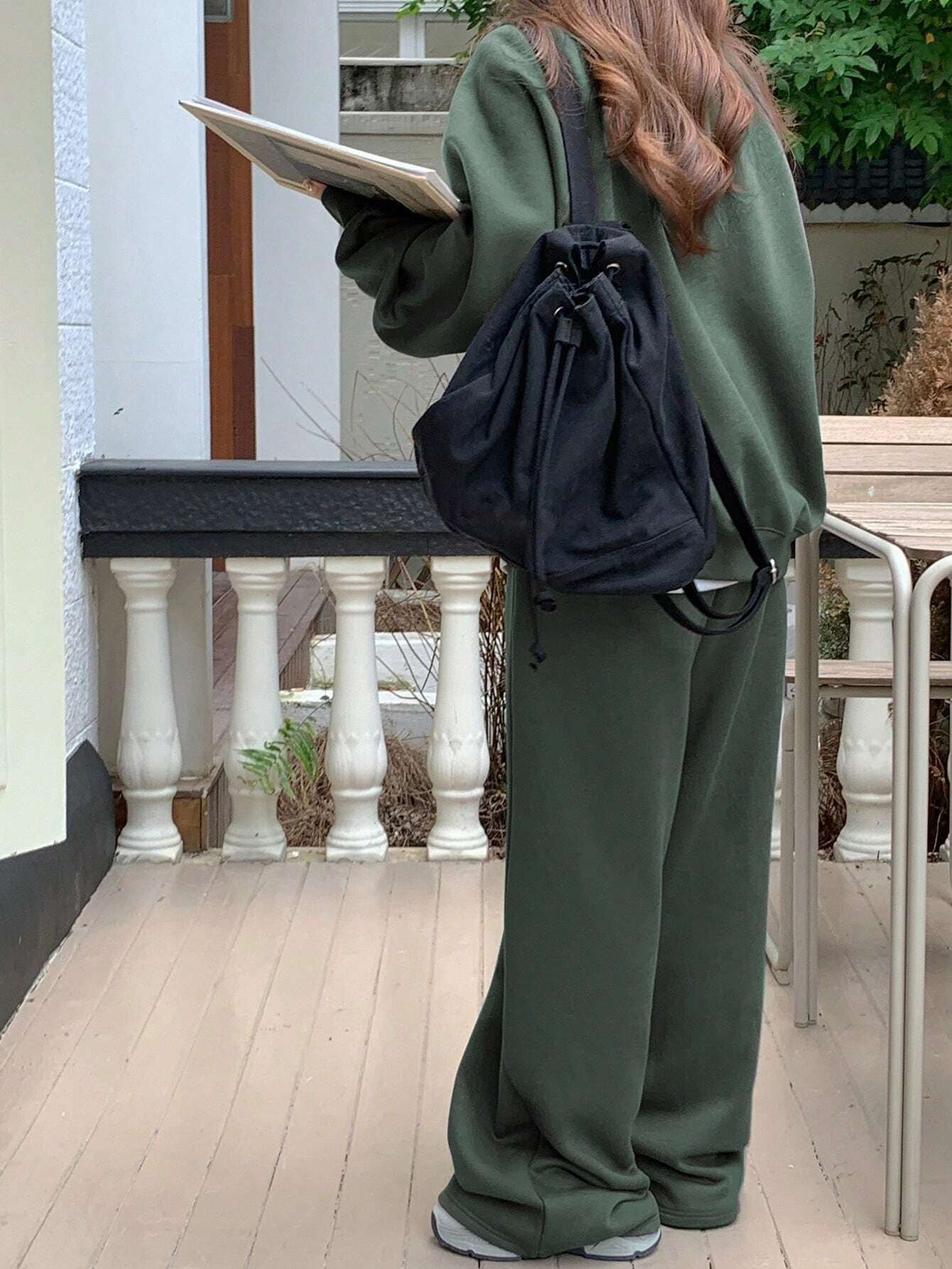 Women’s Oversized Printed Sweatshirt & Jogger Co-Ord Set – Dark Green