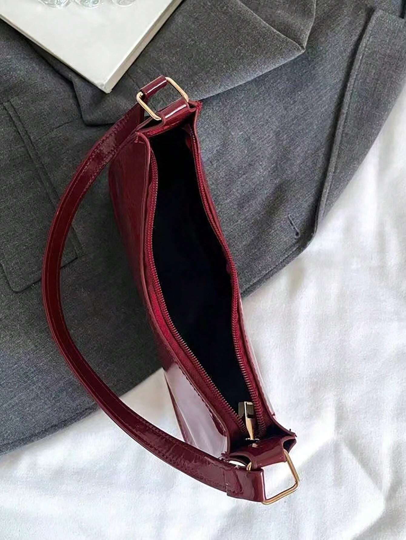 Versatile Crescent-Shaped Shoulder Bag