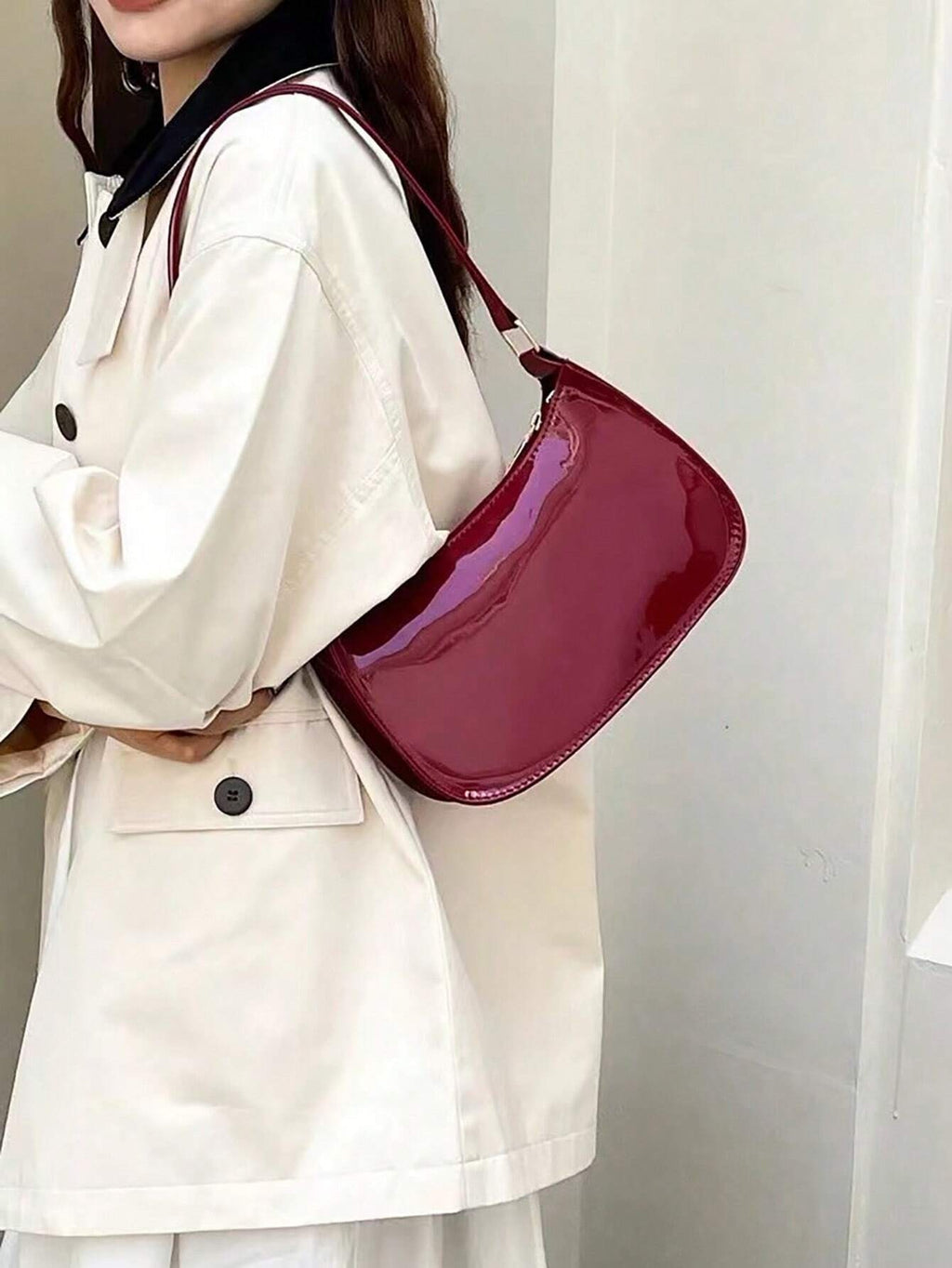 Versatile Crescent-Shaped Shoulder Bag