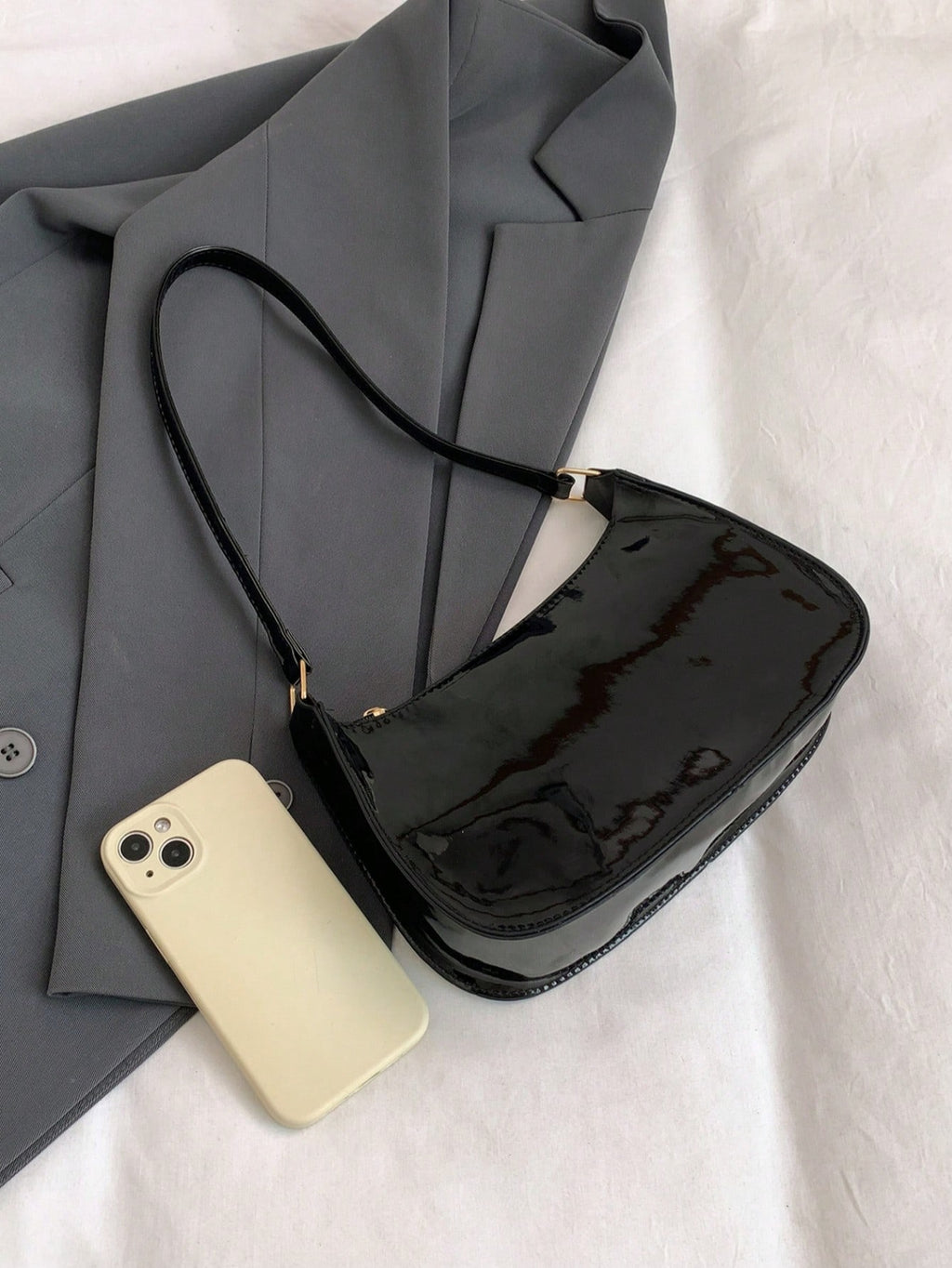 Versatile Crescent-Shaped Shoulder Bag