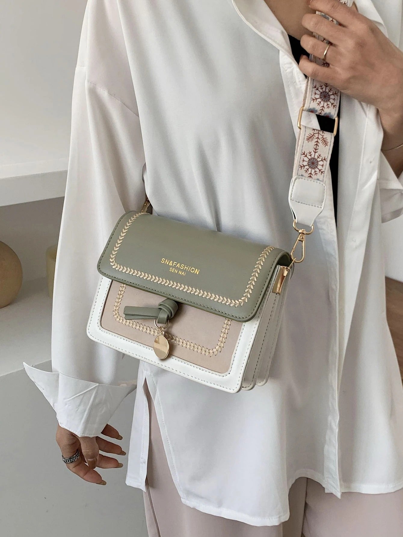 Mini Square Bag Colourblock Flap