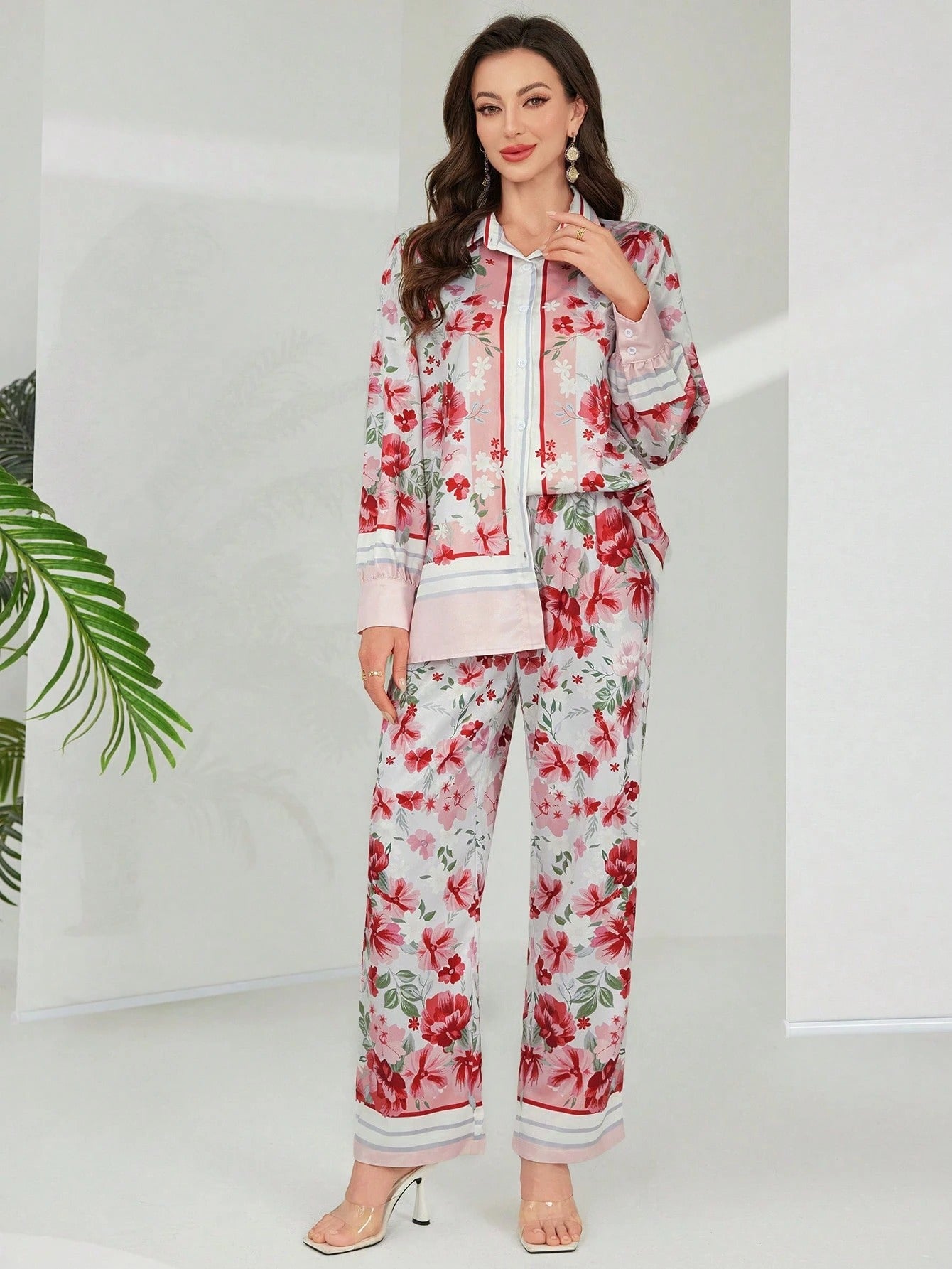 ARENIVA - Clasi red Colour Floral Women's Co-ord Set