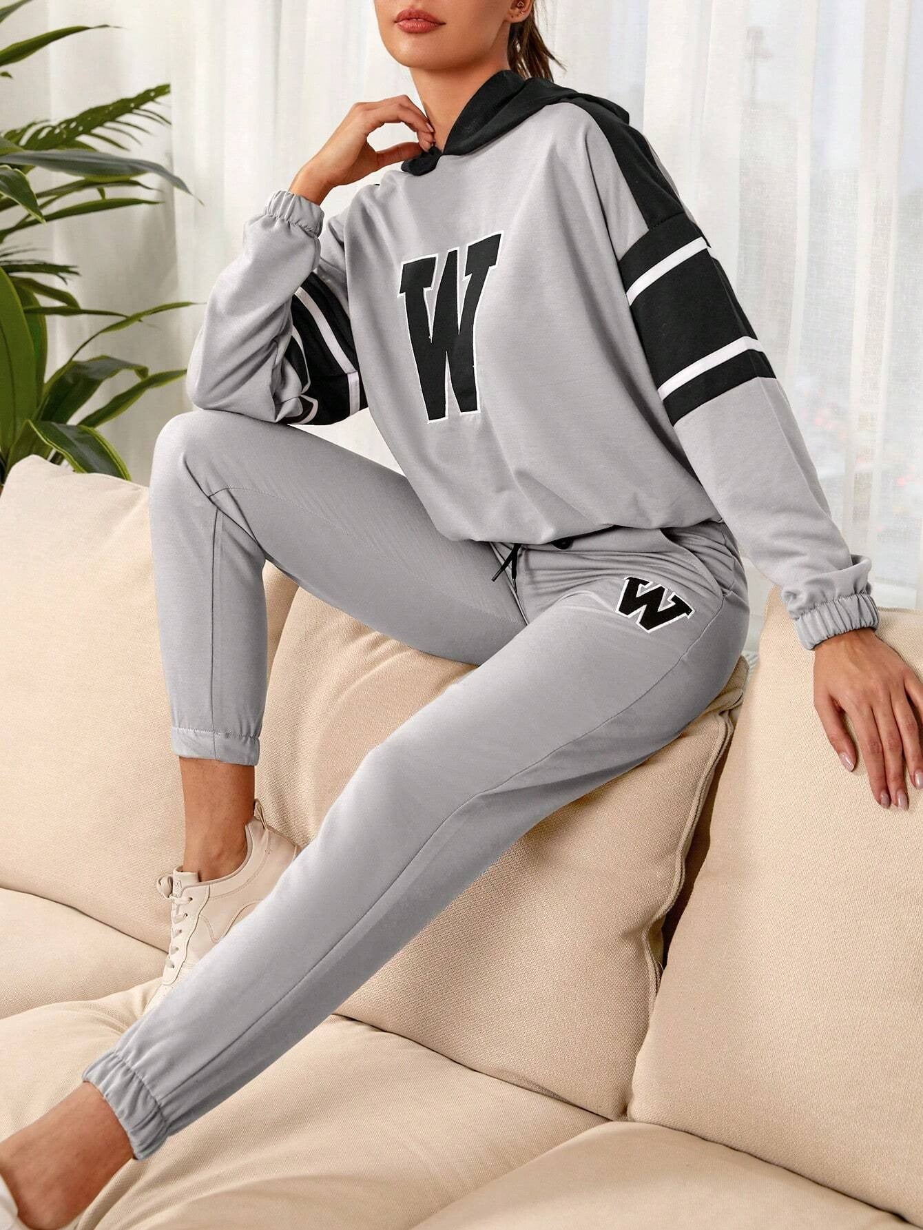 Women’s Grey Co-Ord Set with Graphic Print with Hoodie
