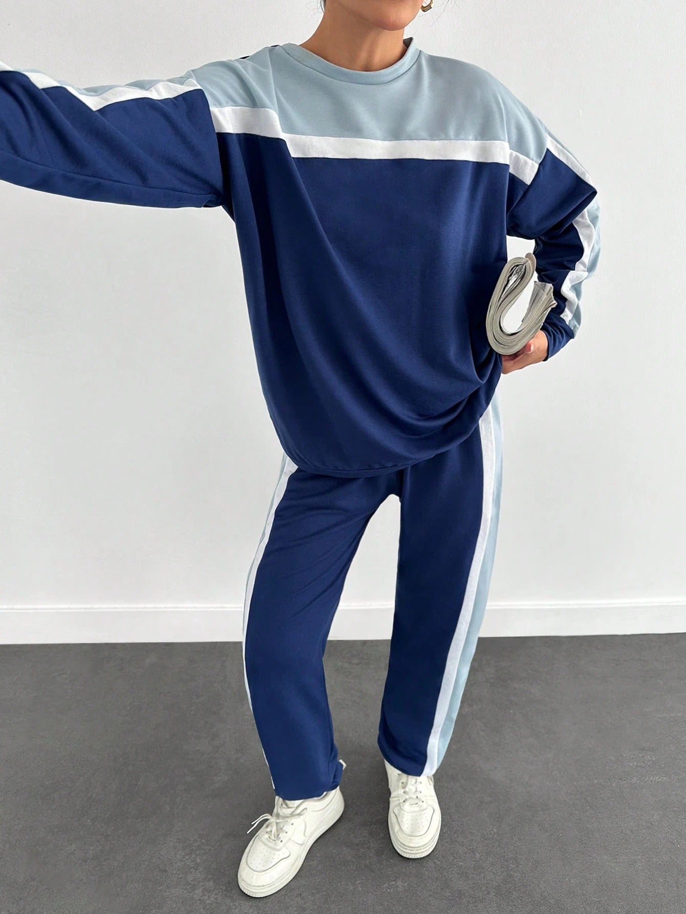 Two-Tone Jogger & Sweatshirt Co-Ord Set for Women