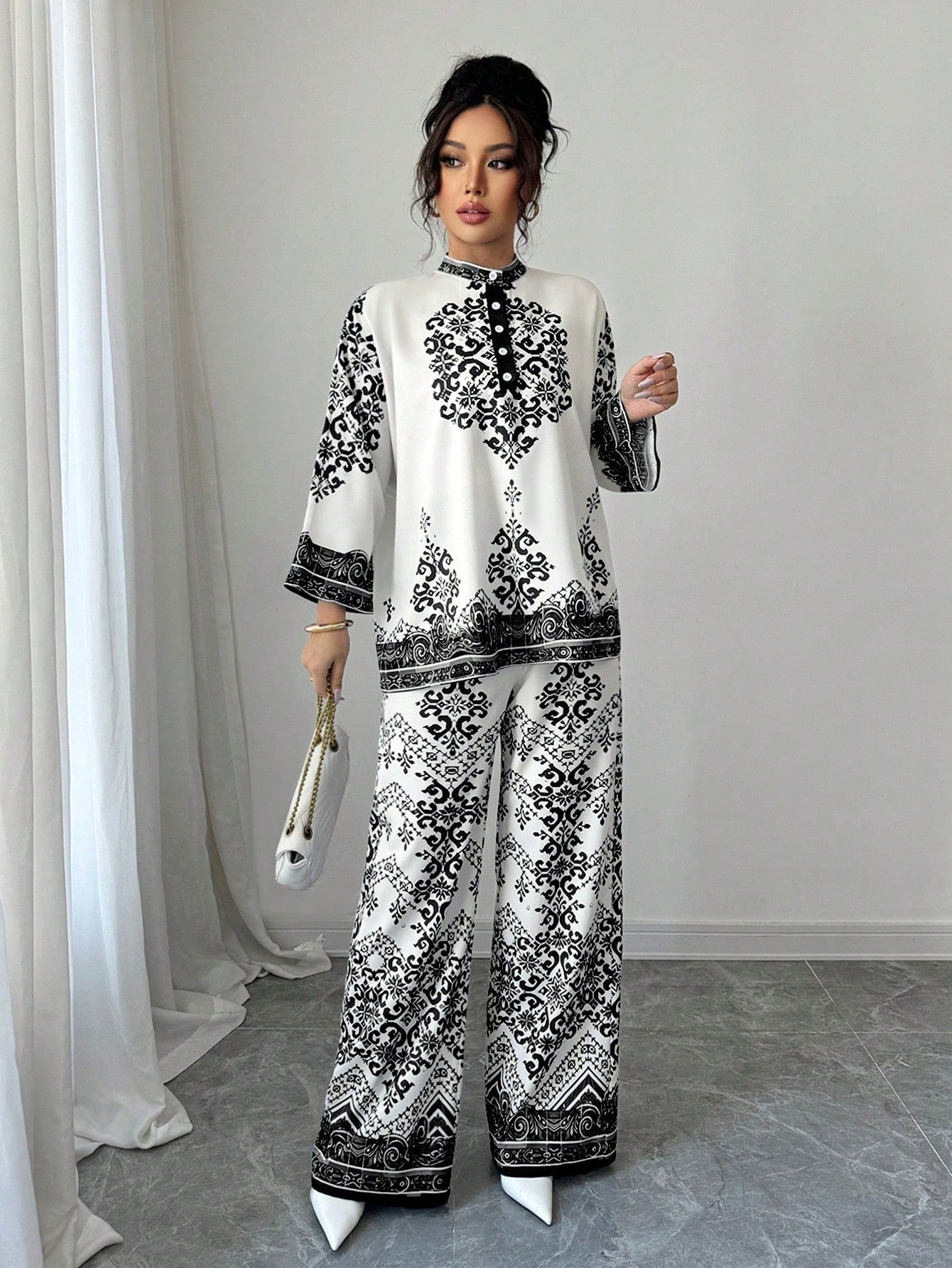 ARENIVA - Classi Black & White Colour Women's Co-Ord Set
