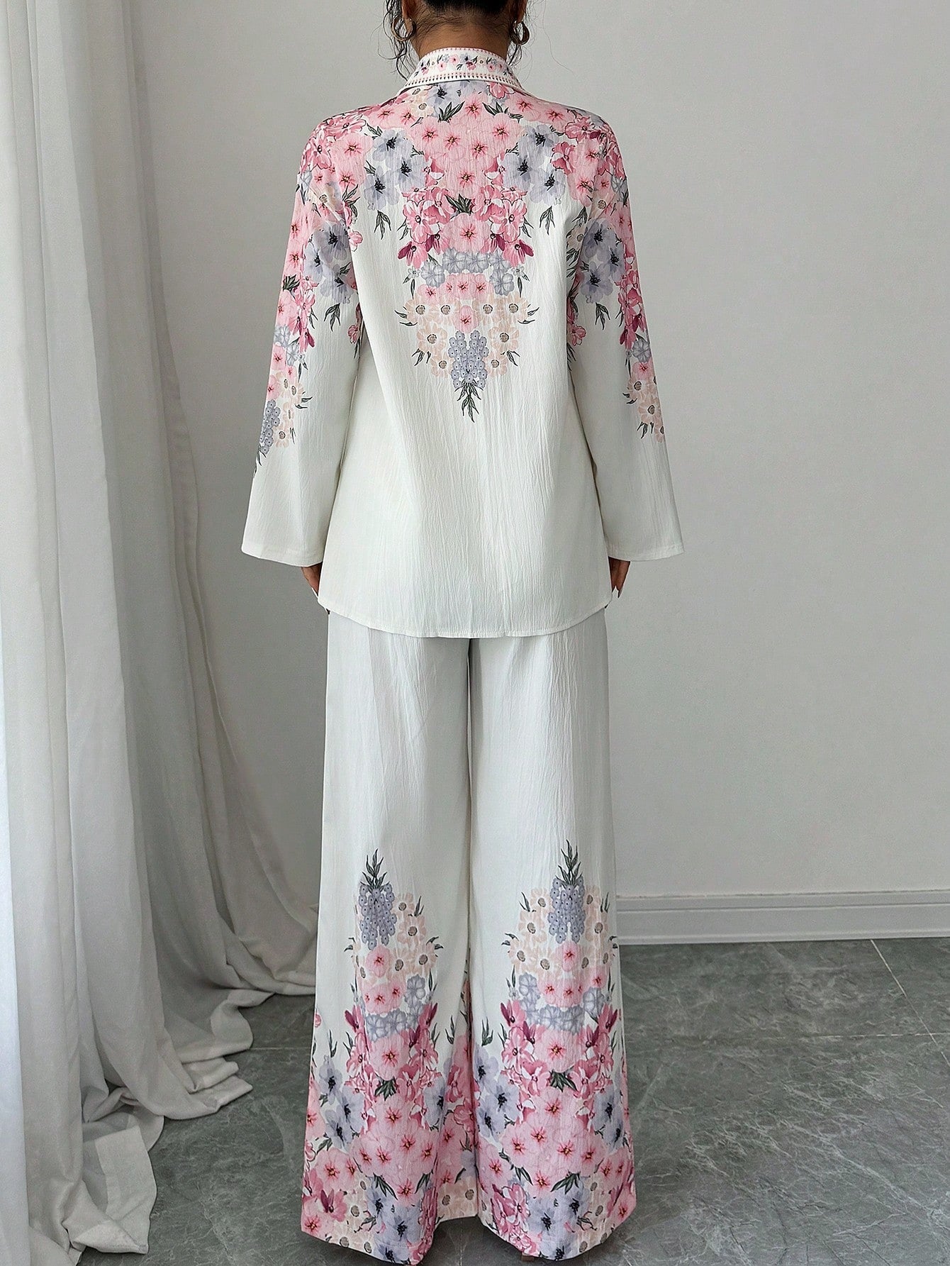 ARENIVA - Bubblegum Pink Floral Women's Co-Ord Set