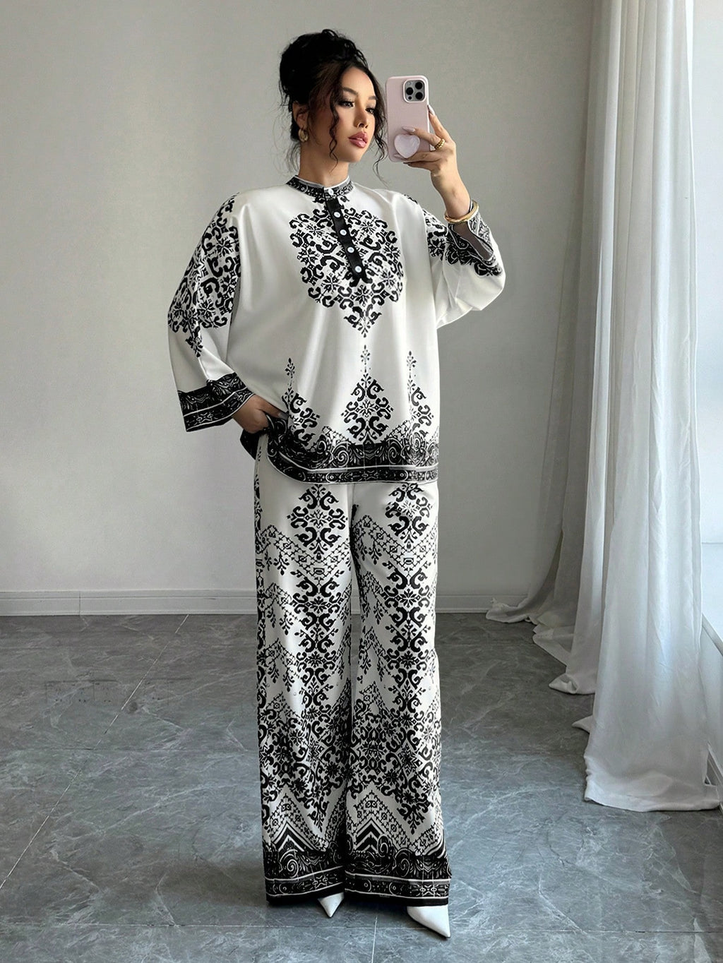 ARENIVA - Classi Black & White Colour Women's Co-Ord Set