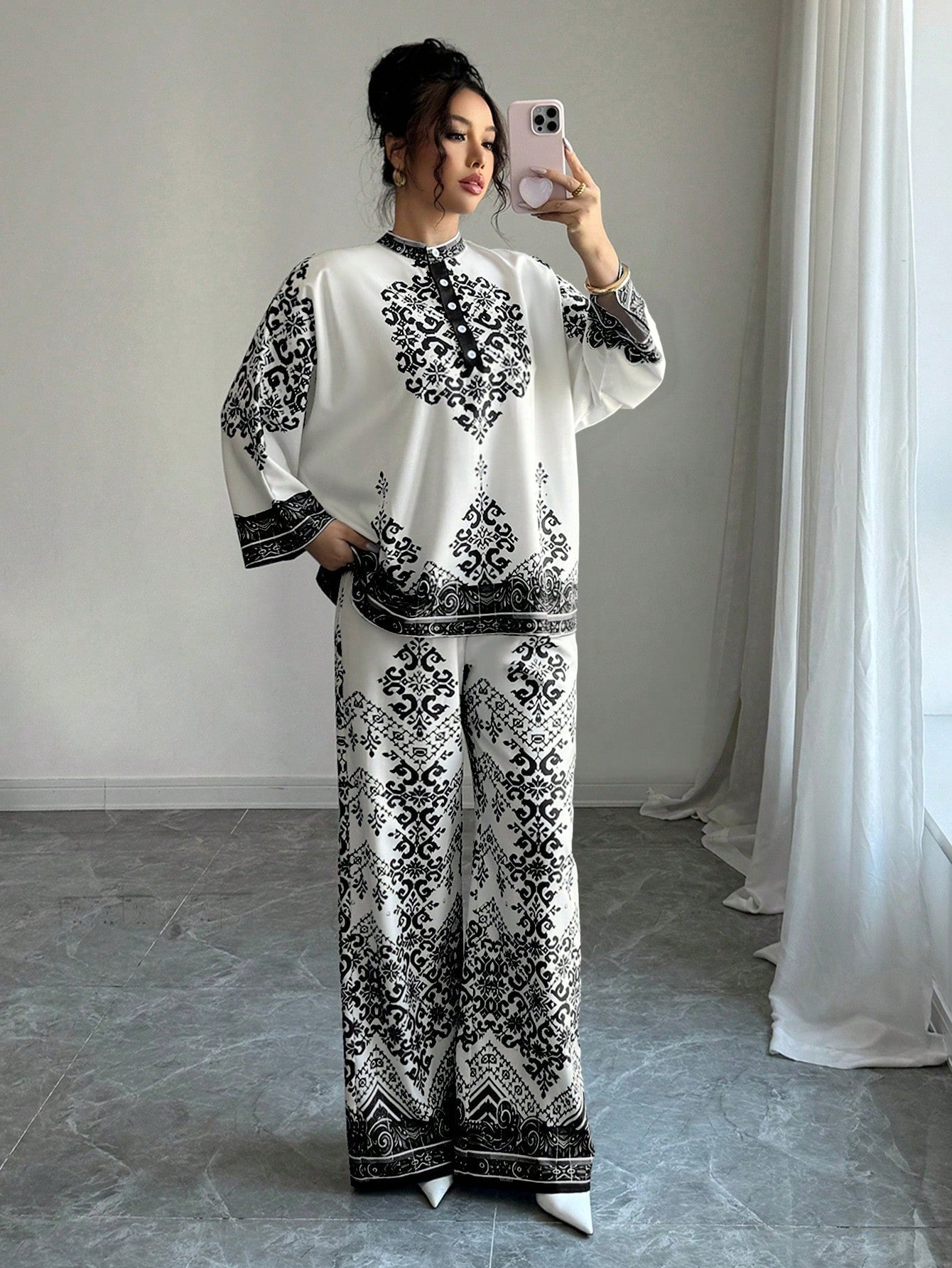 ARENIVA - Classi Black & White Colour Women's Co-Ord Set