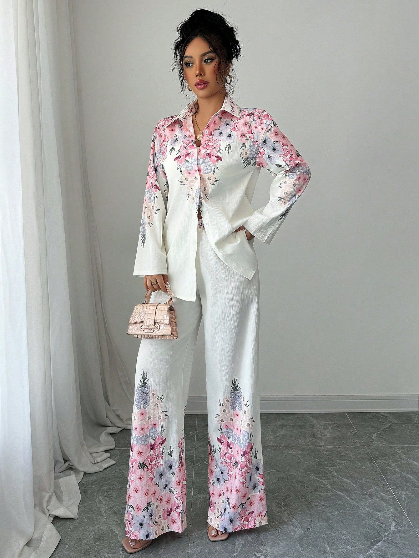 ARENIVA - Bubblegum Pink Floral Women's Co-Ord Set