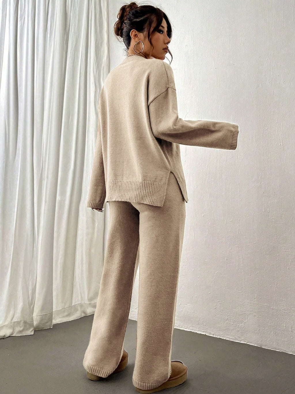 Women’s Knitted Loungewear Co-Ord Set – Beige